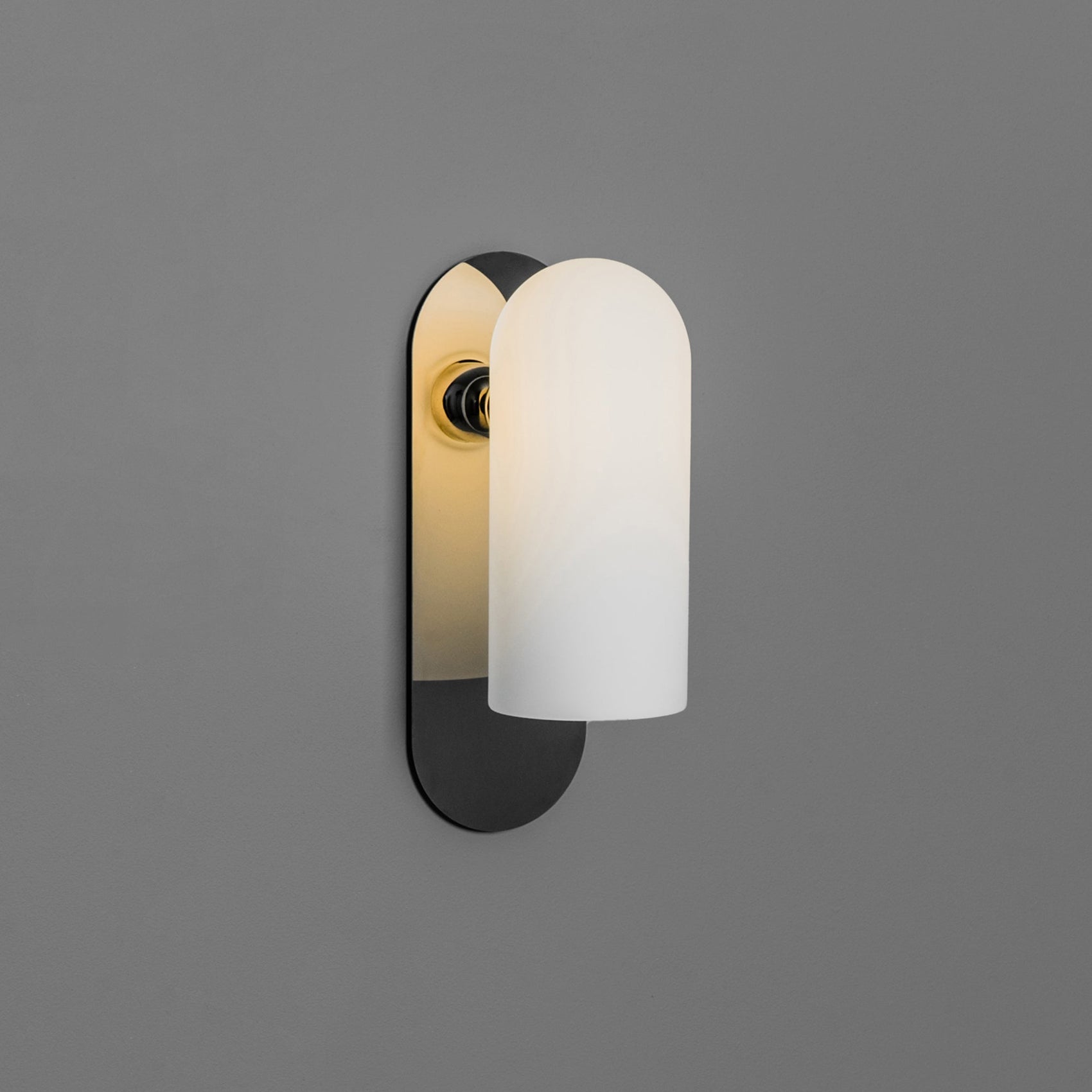 Schwung Odyssey Polished Nickel Wall Light | Medium