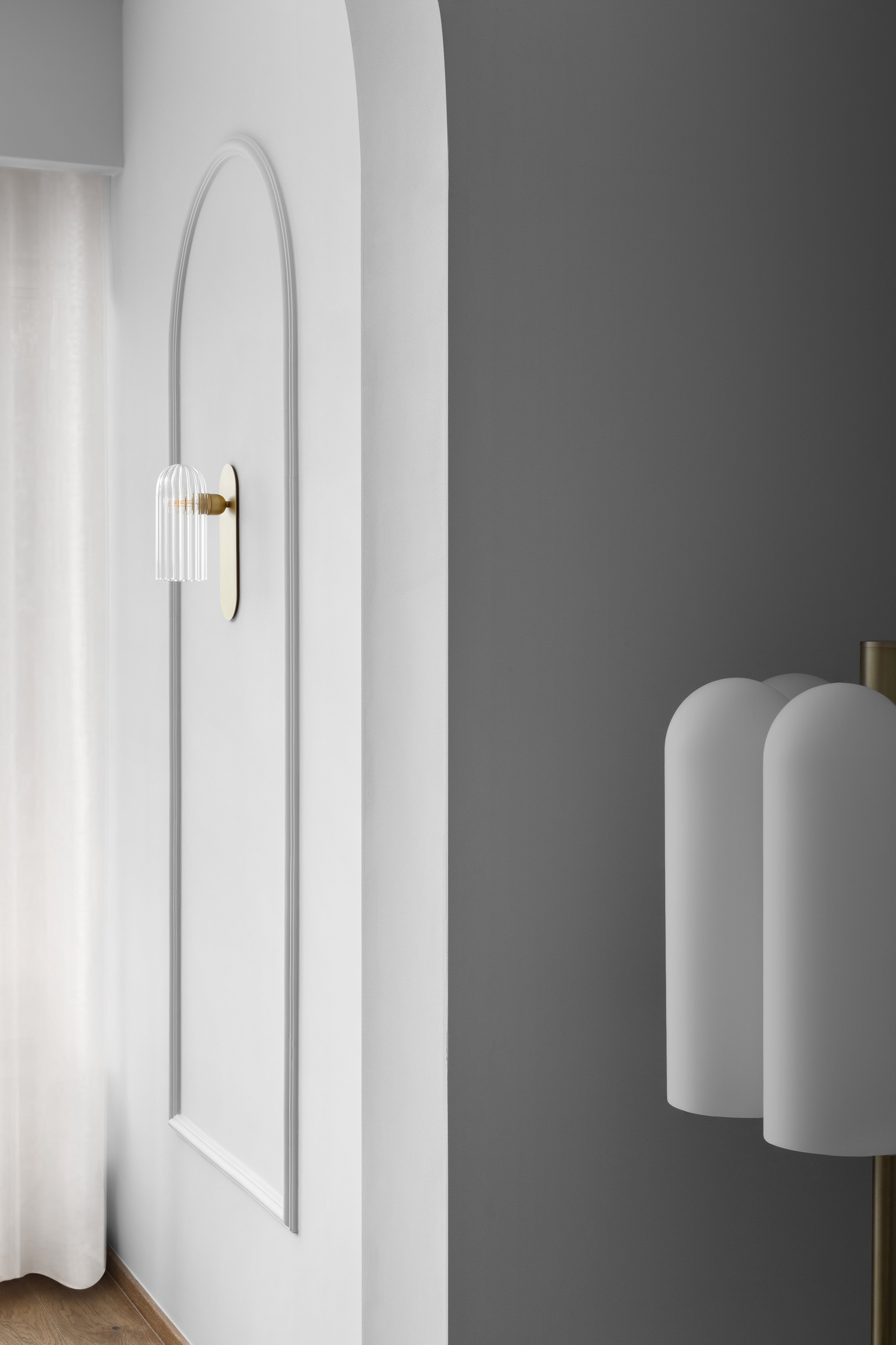 Schwung Odyssey Paris Burnished Brass Wall Light