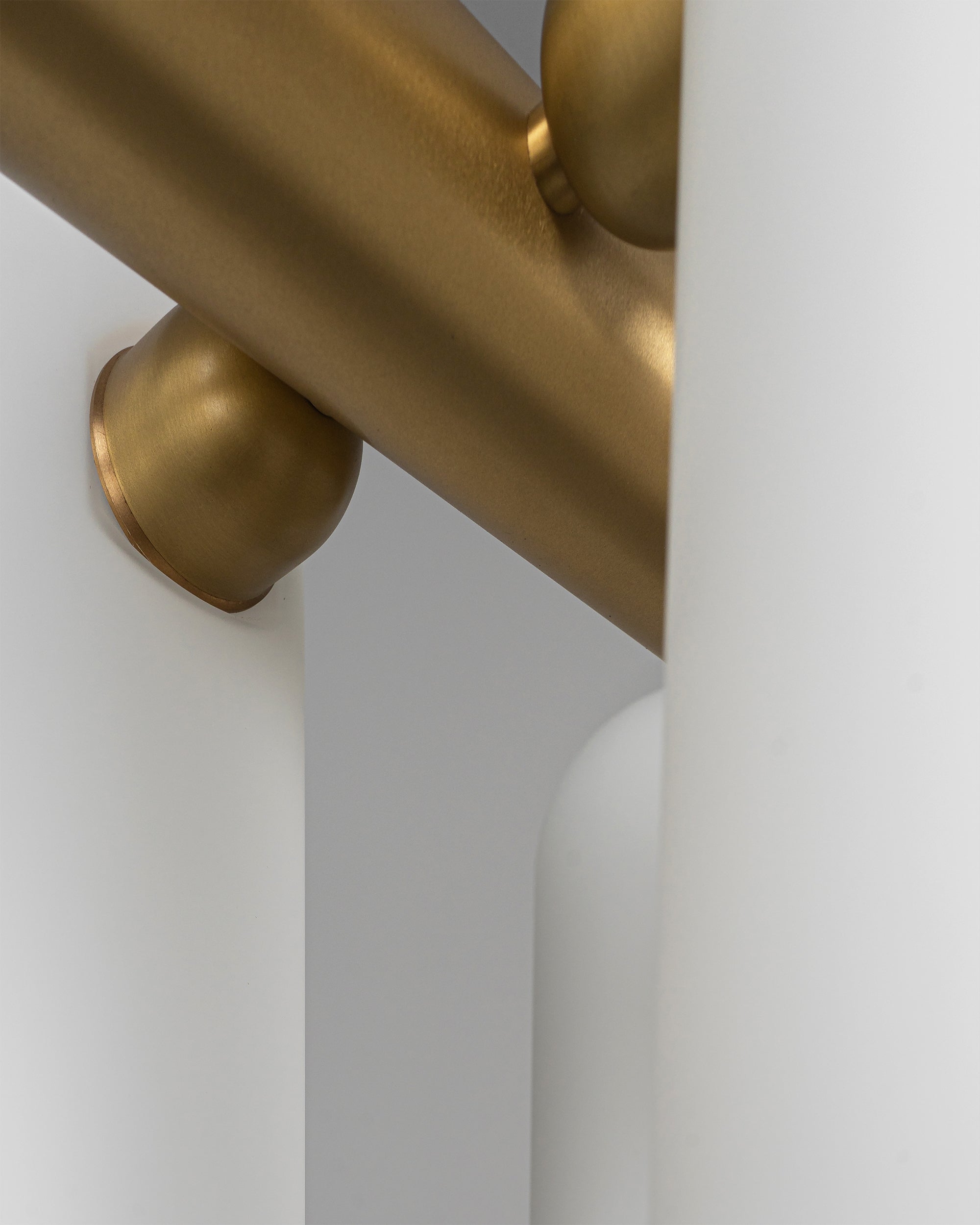 Schwung Odyssey Linear Chandelier | Large