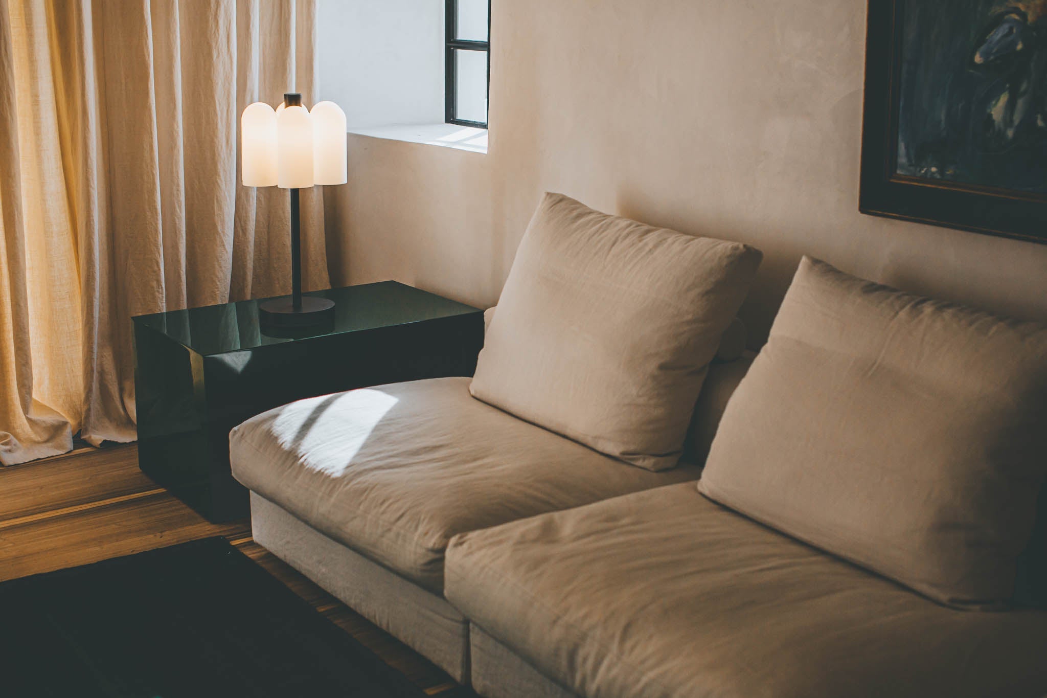 Schwung Odyssey 6 Black Gunmetal Table Lamp