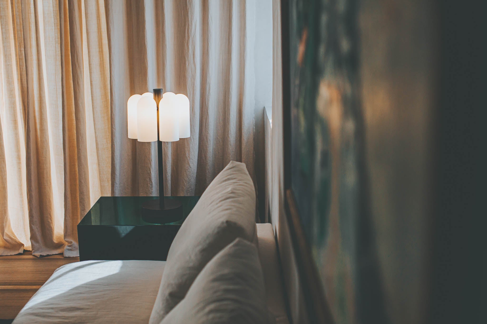 Schwung Odyssey 6 Black Gunmetal Table Lamp