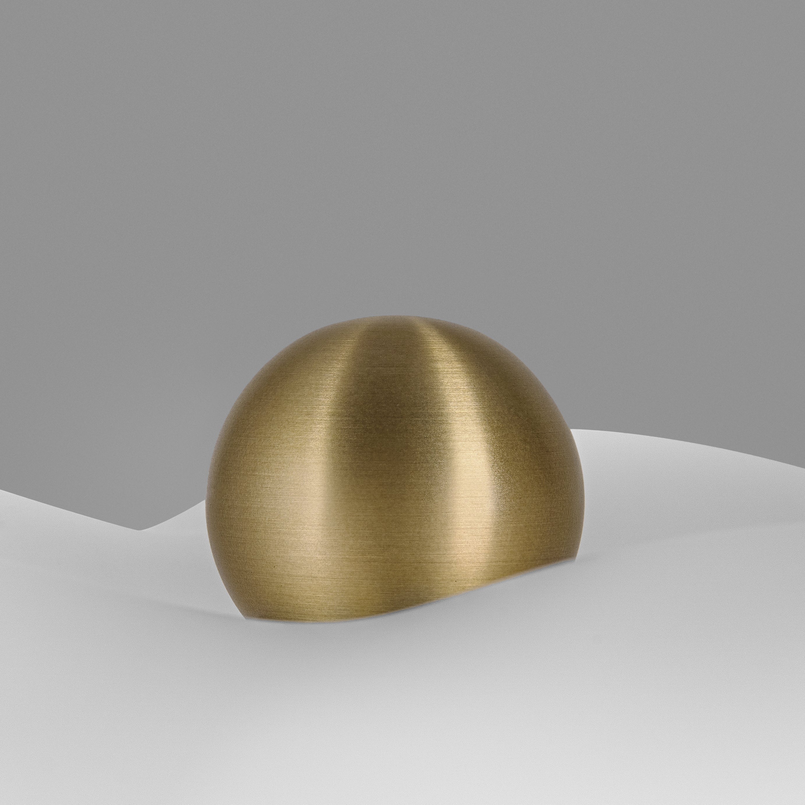 Schwung Hana Frosted Cloche Table Lamp