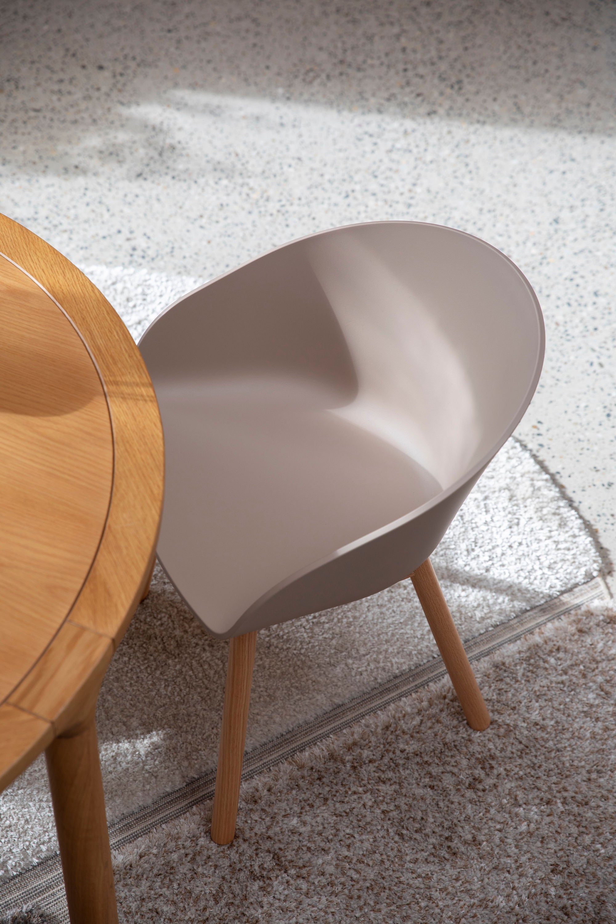 Zuiver Set of 2 Void Oak Latte Brown Armchair