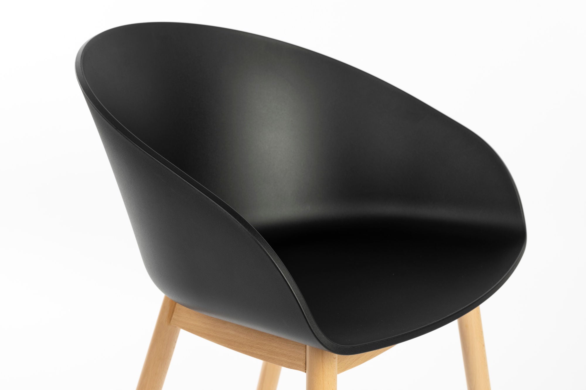 Zuiver Set of 2 Void Oak Black Armchair