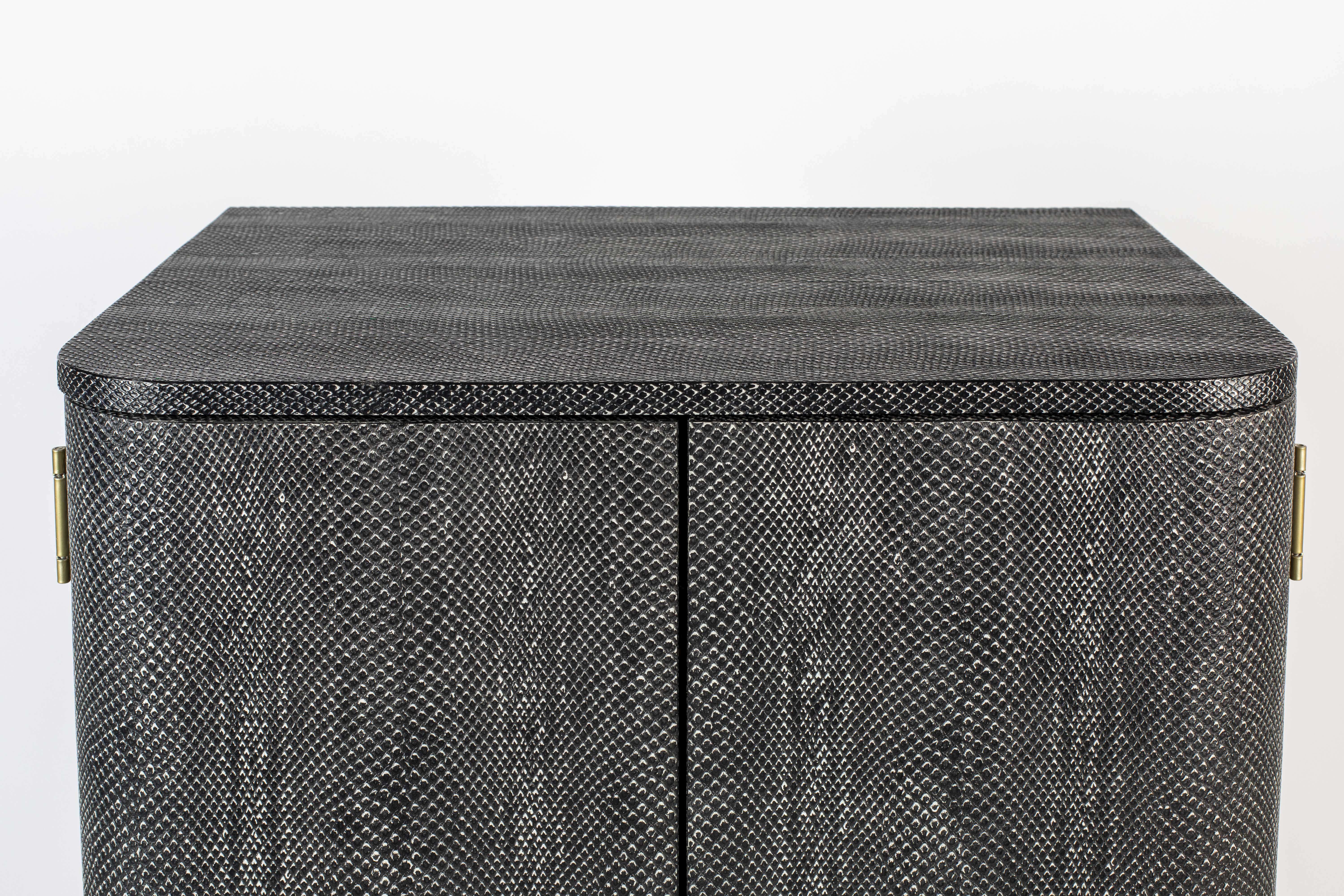 Bold Monkey Ava Morgana Snake Drinks Cabinet