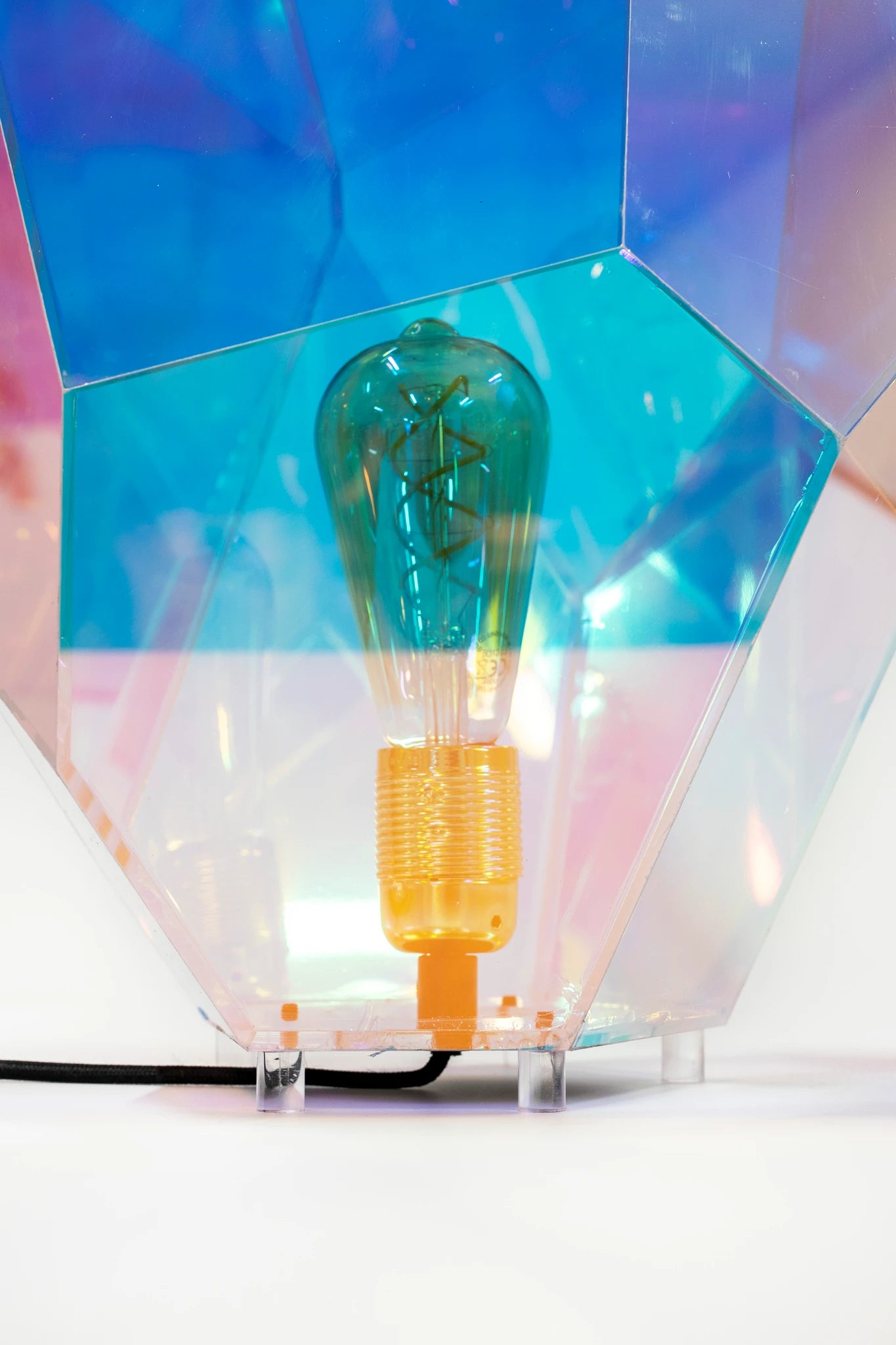 Bold Monkey Diamond Dear Silver Aluminium Table Lamp