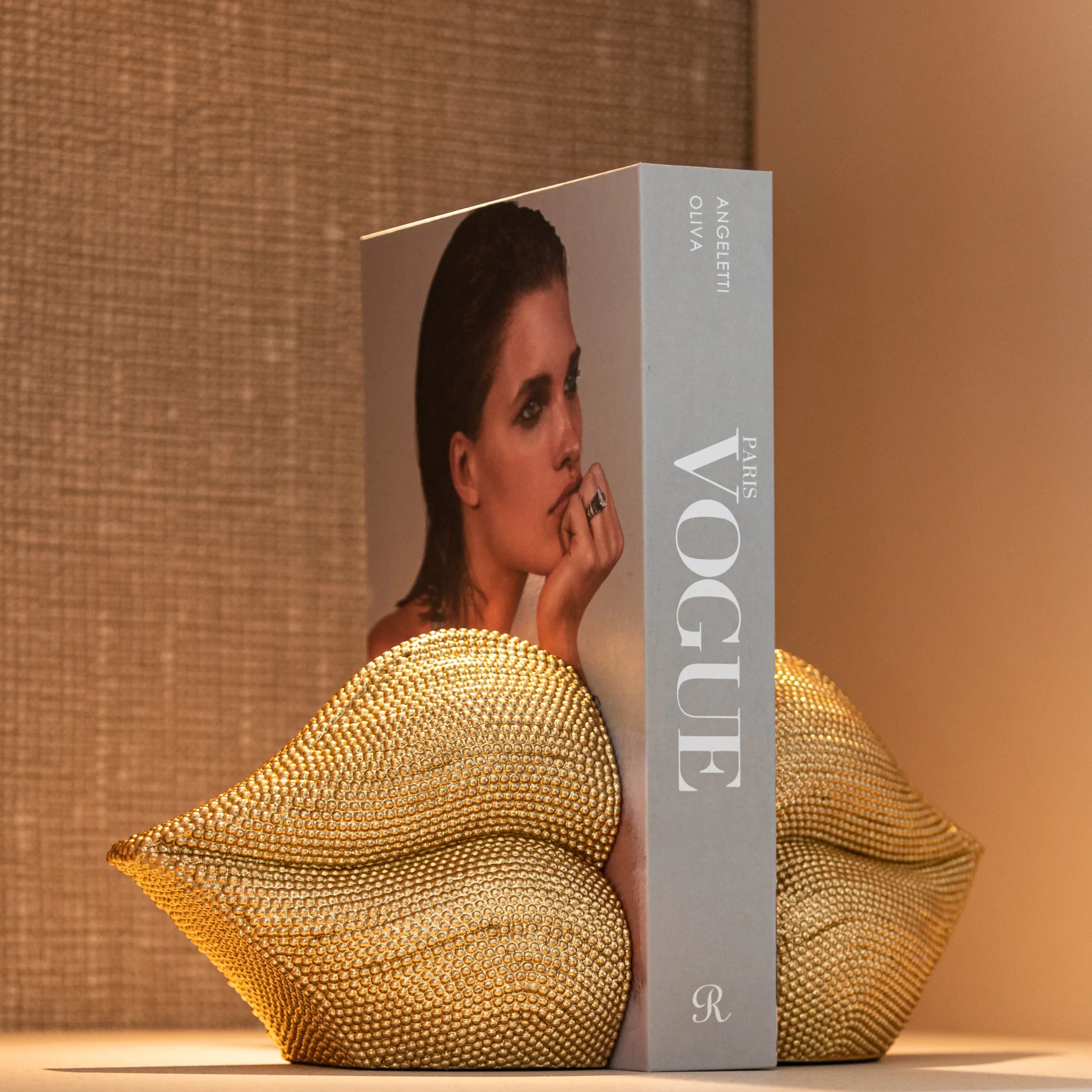 Richmond Interiors Kissing Lips Gold Book Stand