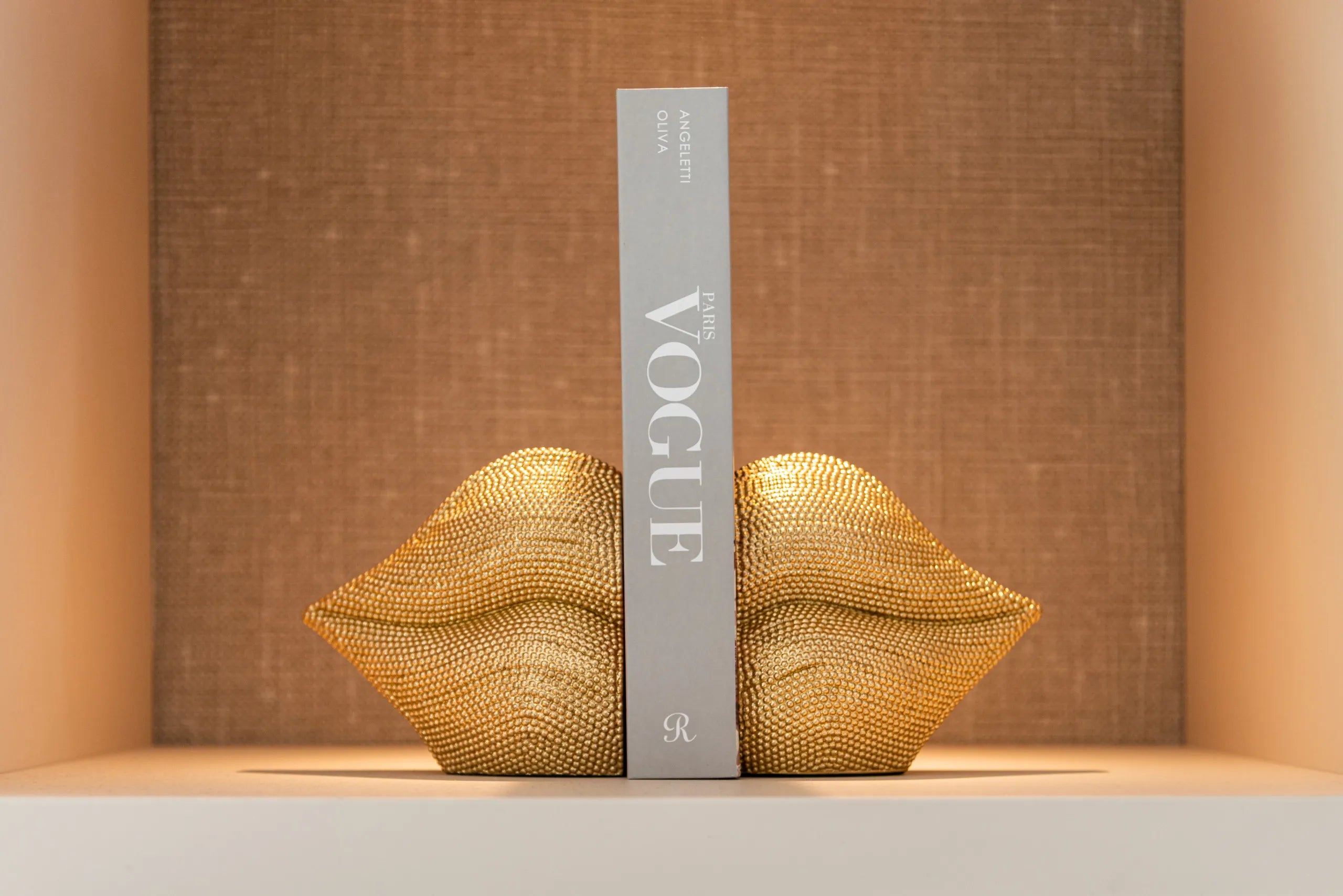 Richmond Interiors Kissing Lips Gold Book Stand
