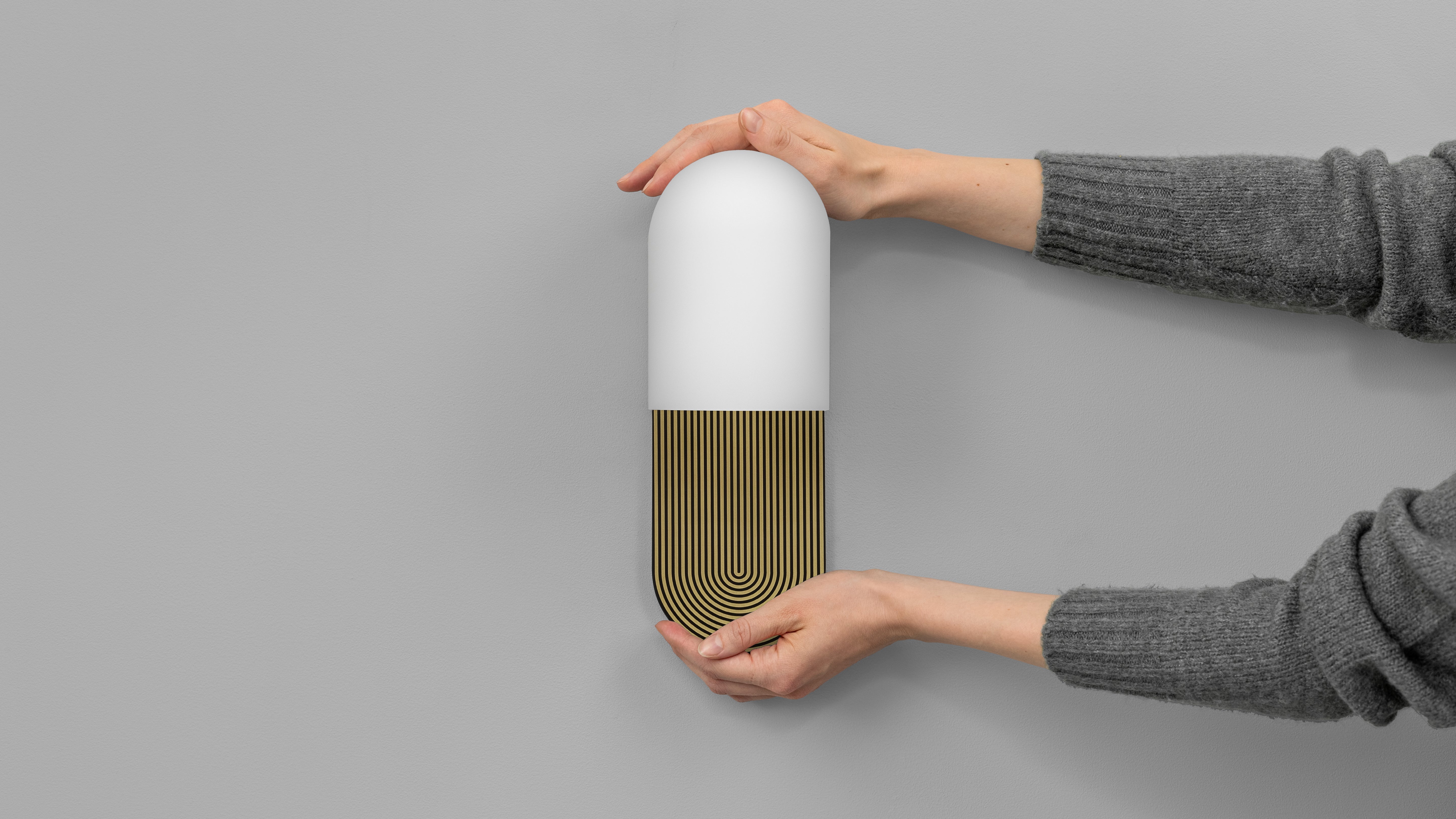 Schwung Odyssey Kyoto Gold & Black Wall Light