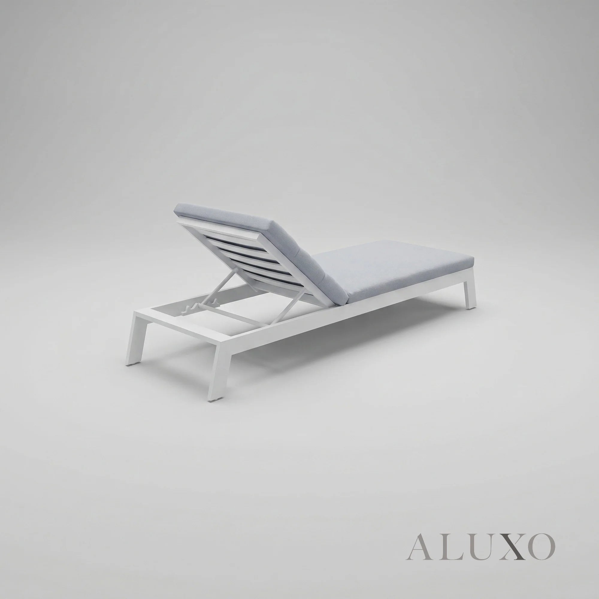 Dasia Outdoor Sun Lounger - White