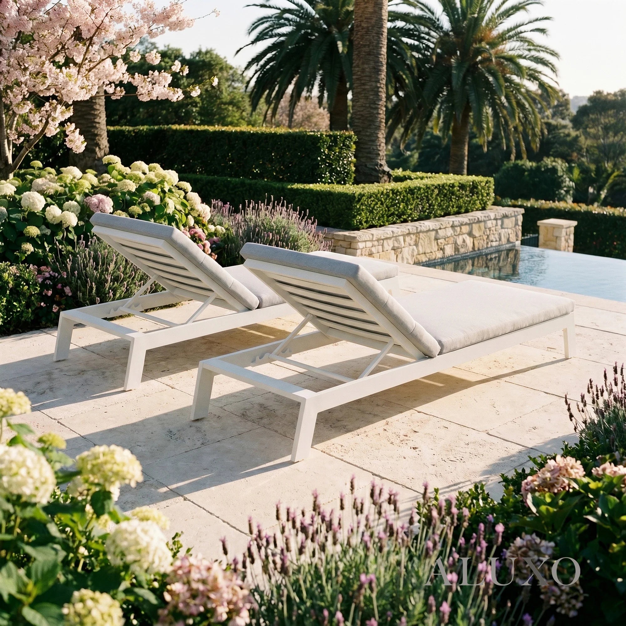 Dasia Outdoor Sun Lounger - White