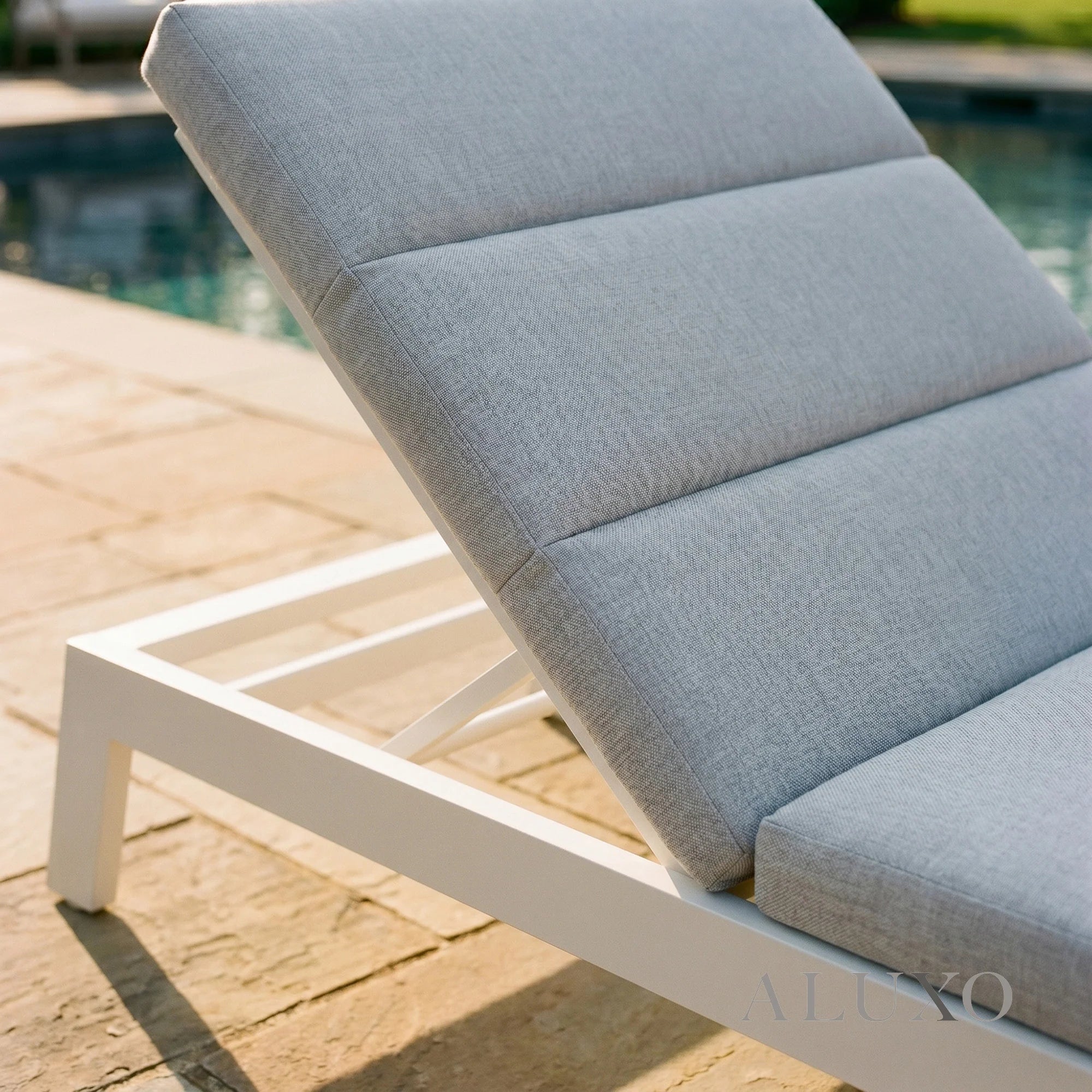 Dasia Outdoor Sun Lounger - White