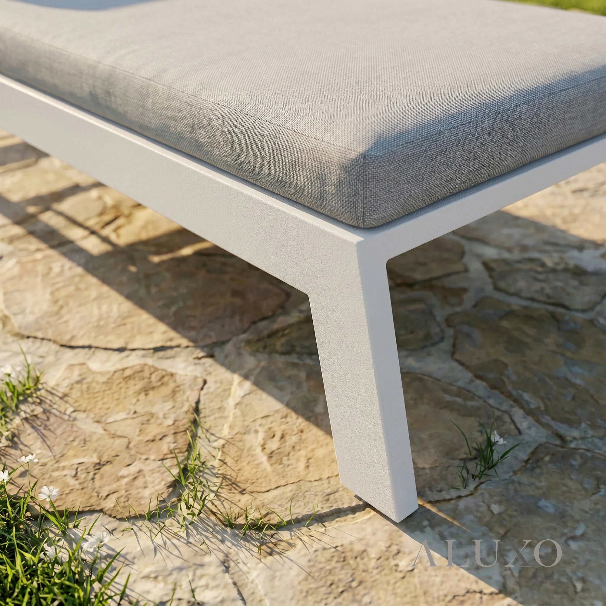 Dasia Outdoor Sun Lounger - White