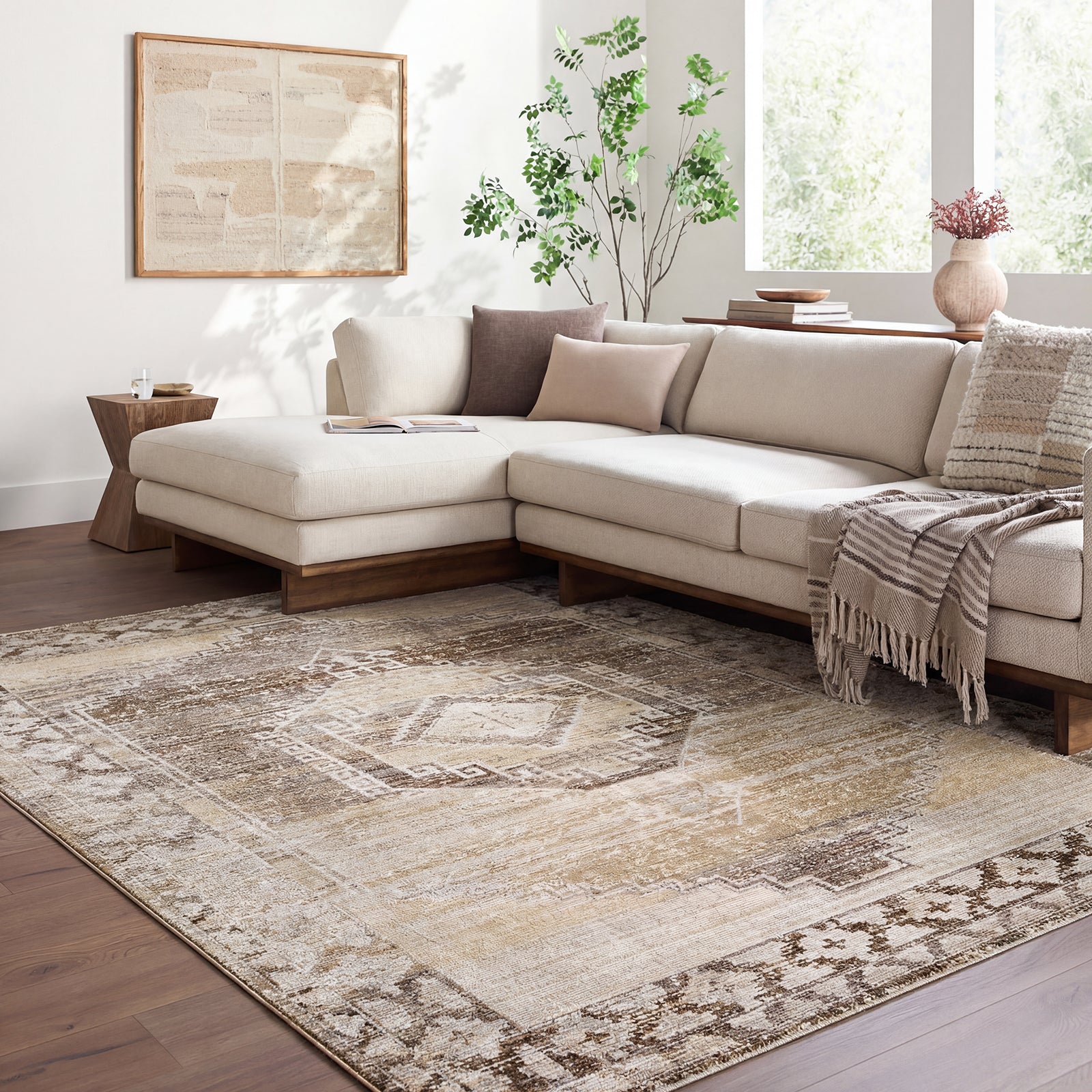 Fifth Avenue Vintage Traditional Boho Fringe Taupe & Light Grey Polypropylene & Polyester Rug 152x225cm - room setting