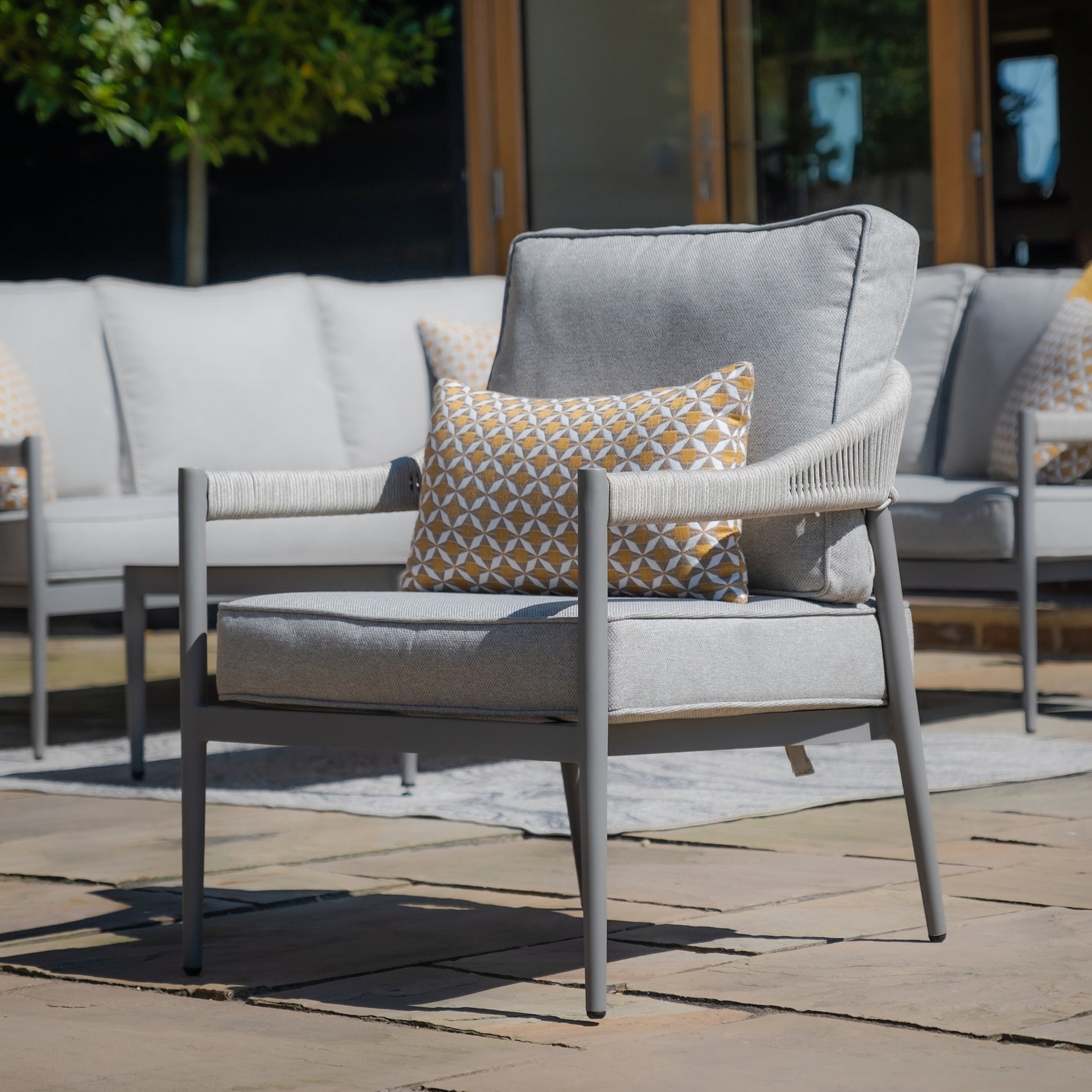 Florence Lounge Chair - Cool Linen