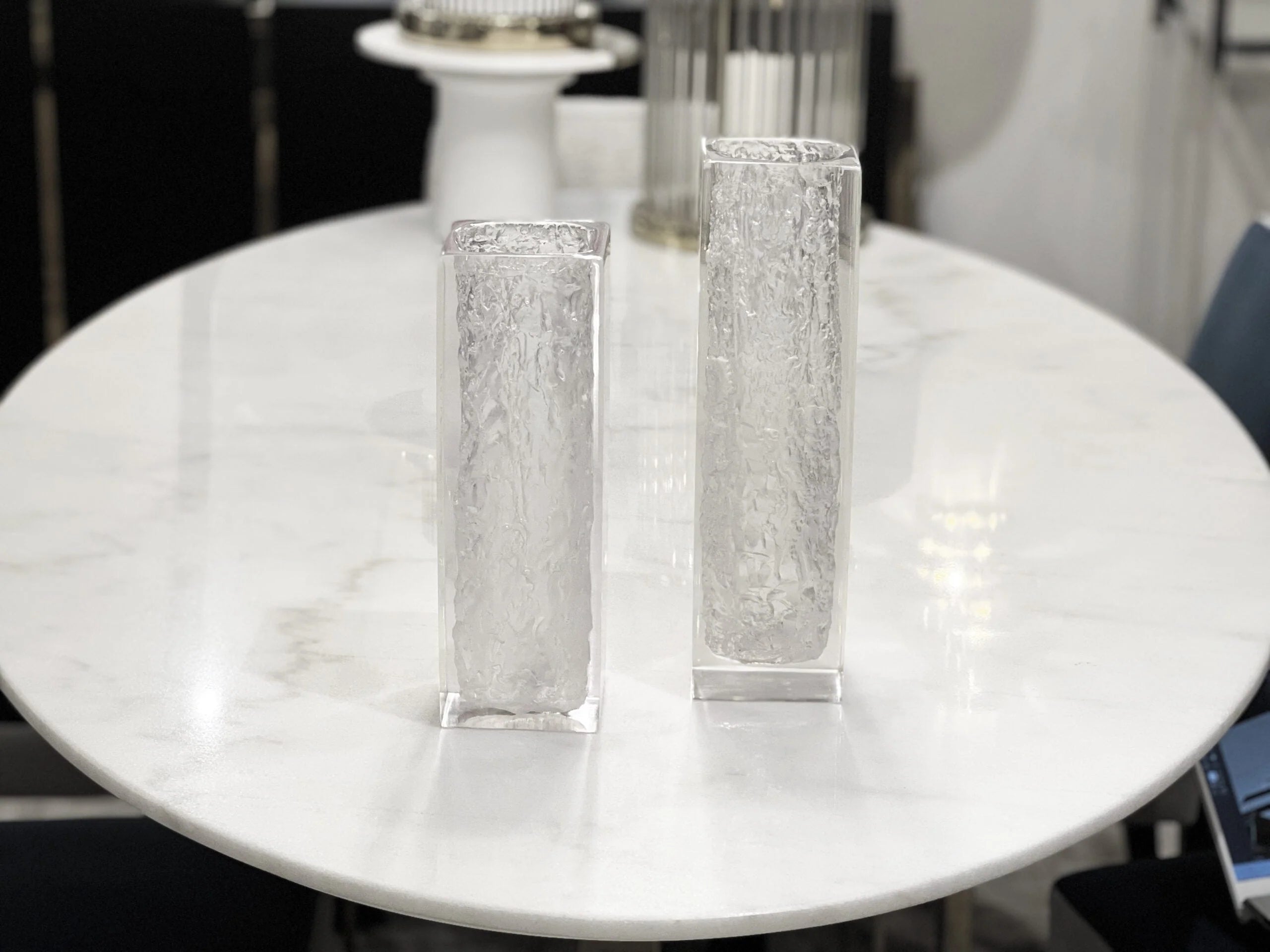 Moore Small Clear Resin Vase