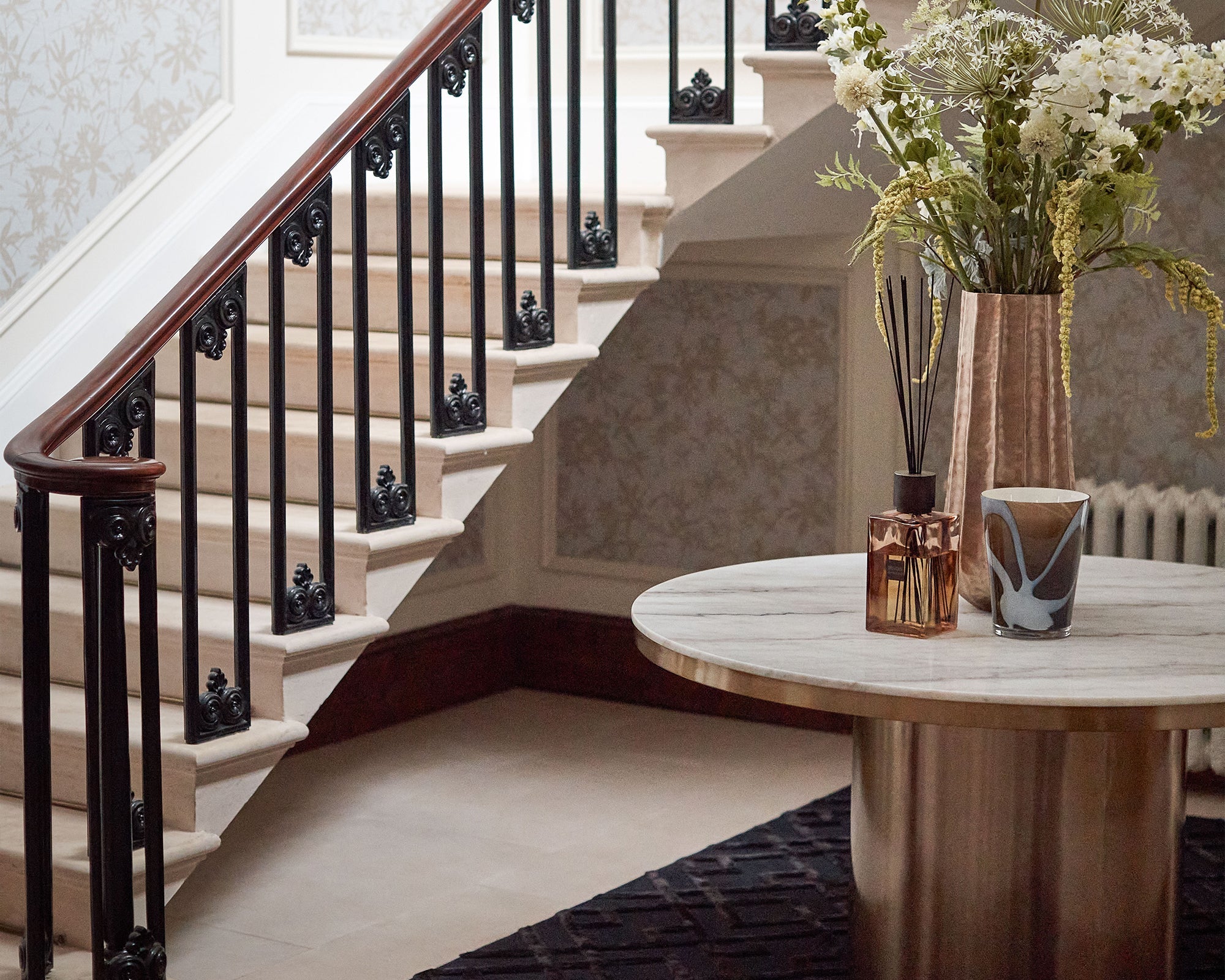 Camden 140cm Dining Table - White Marble & Brushed Brass