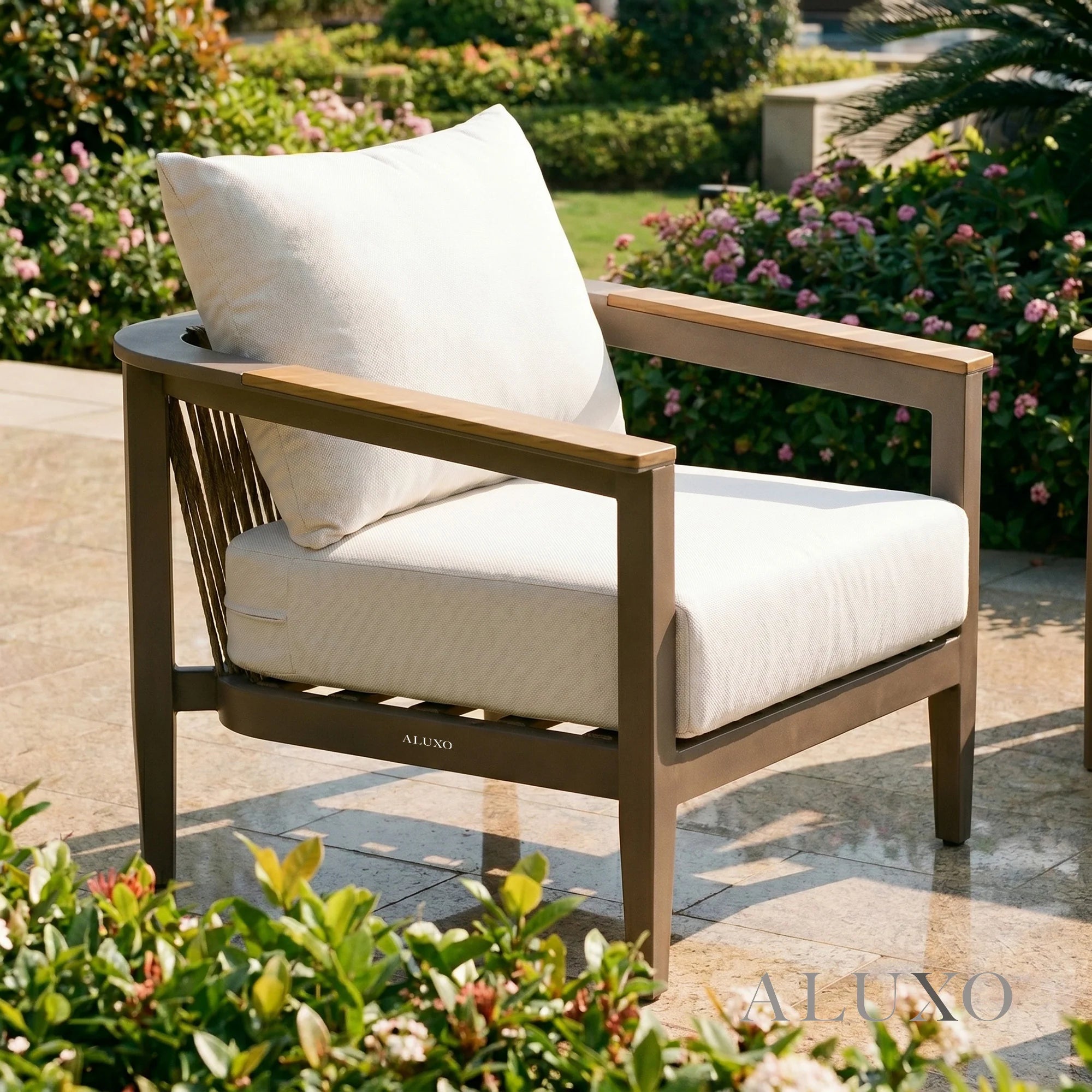 Hemera Outdoor Range - Wood - 5 Seater Lounge Set