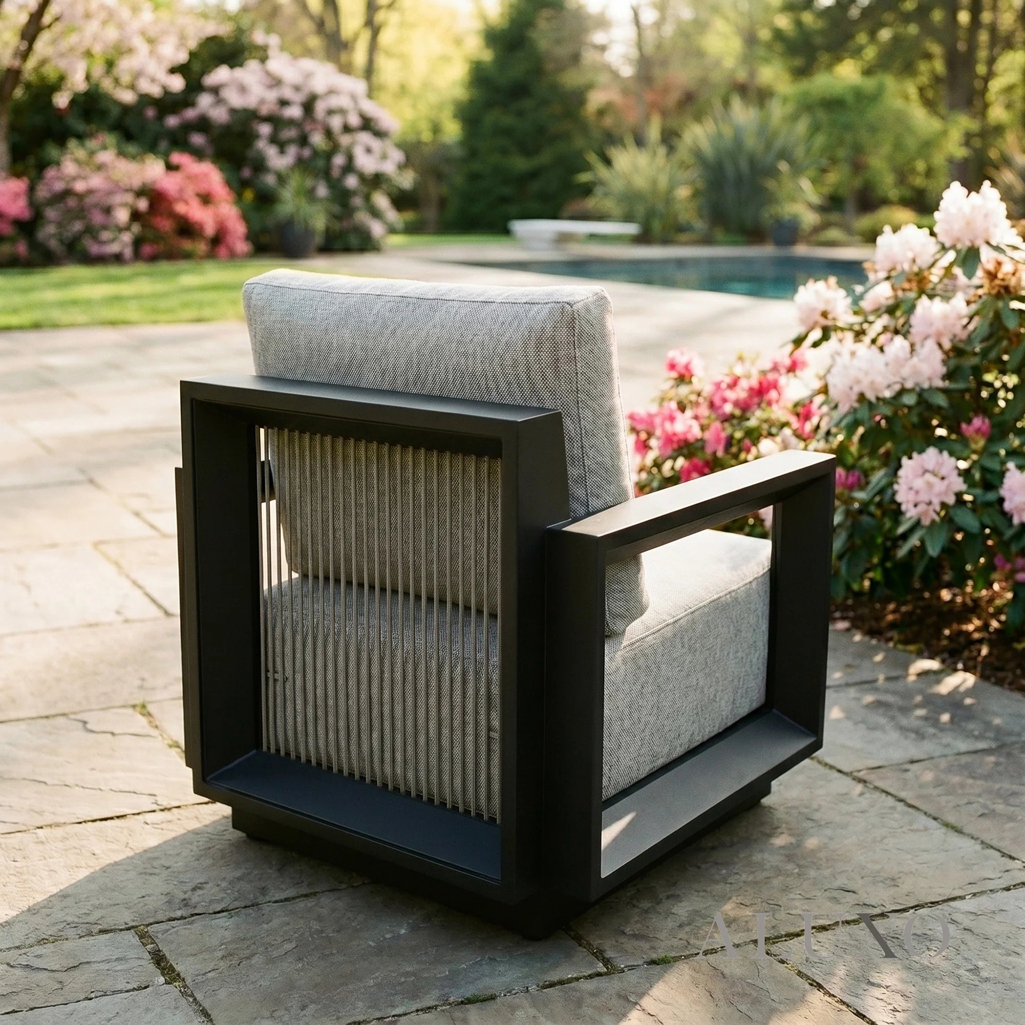 Ikos Outdoor Lounge Set - Onyx - 5 Seater