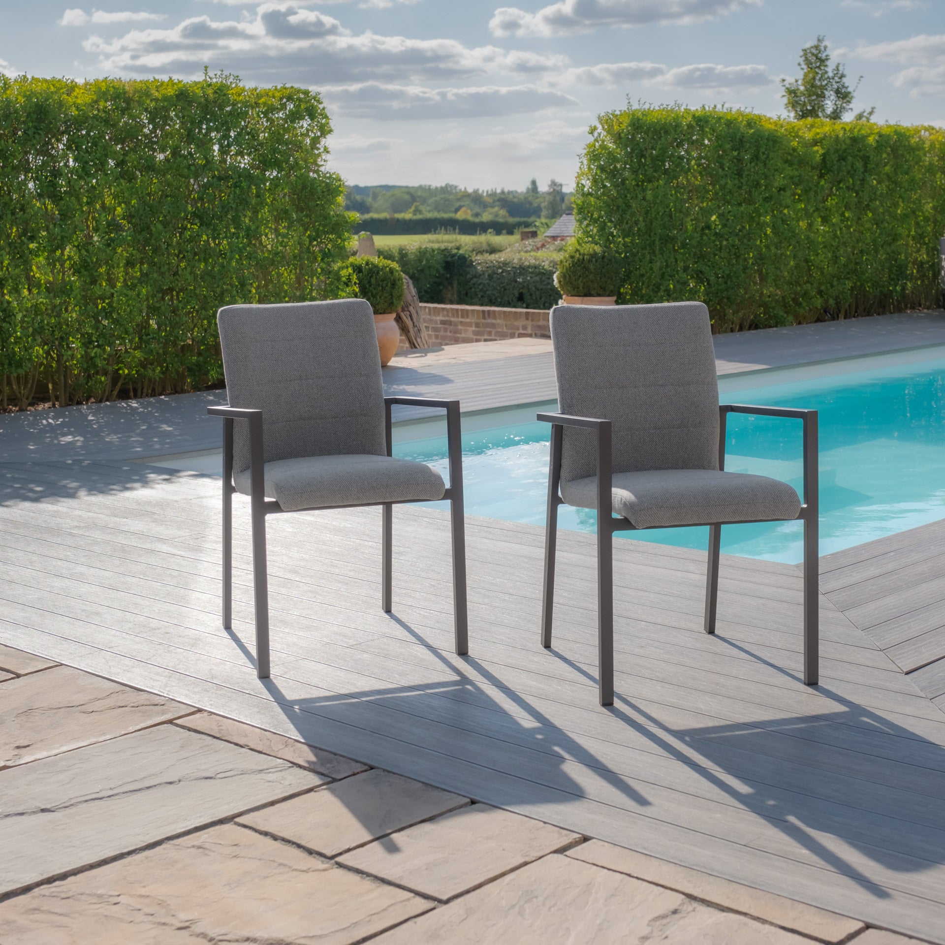 Jakarta Teak Rectangular Extending Dining Table with Ibiza Dining Chairs - Zinc Grey