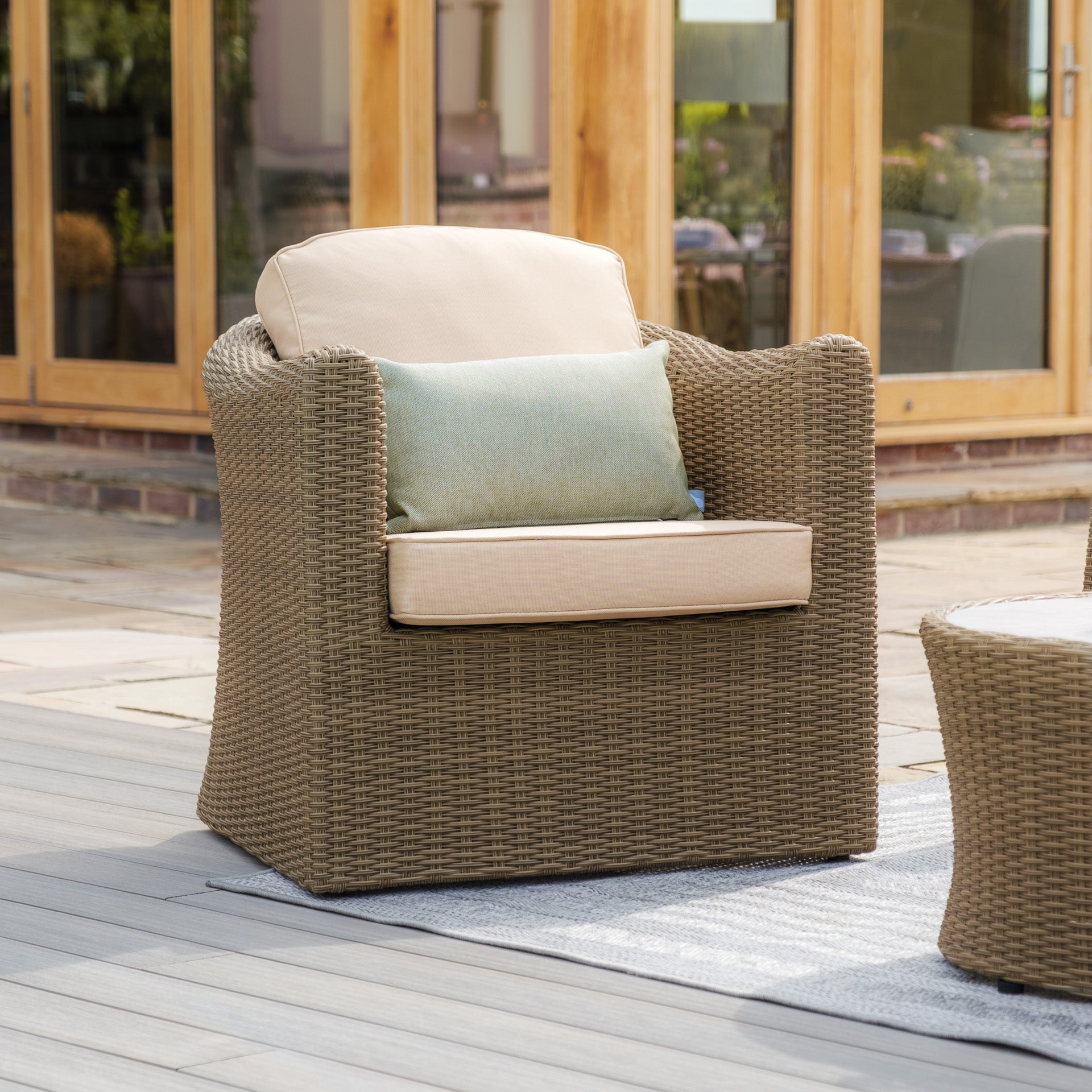 Winchester Deluxe Corner Dining Set with Rising Table & Armchair - Ceramic Glass