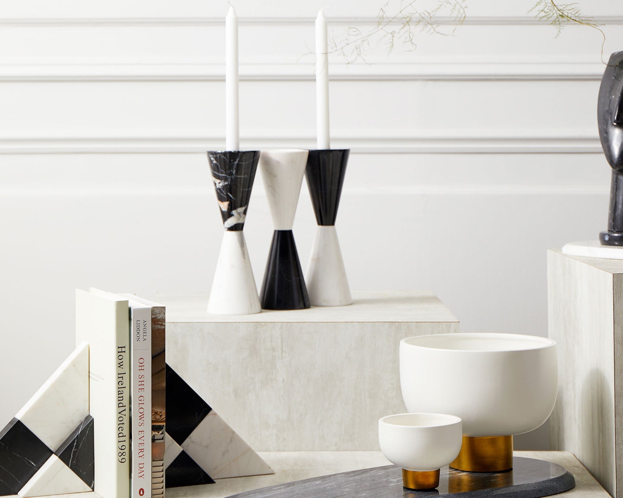 Bond Single Candle Holder - Black & White Marble