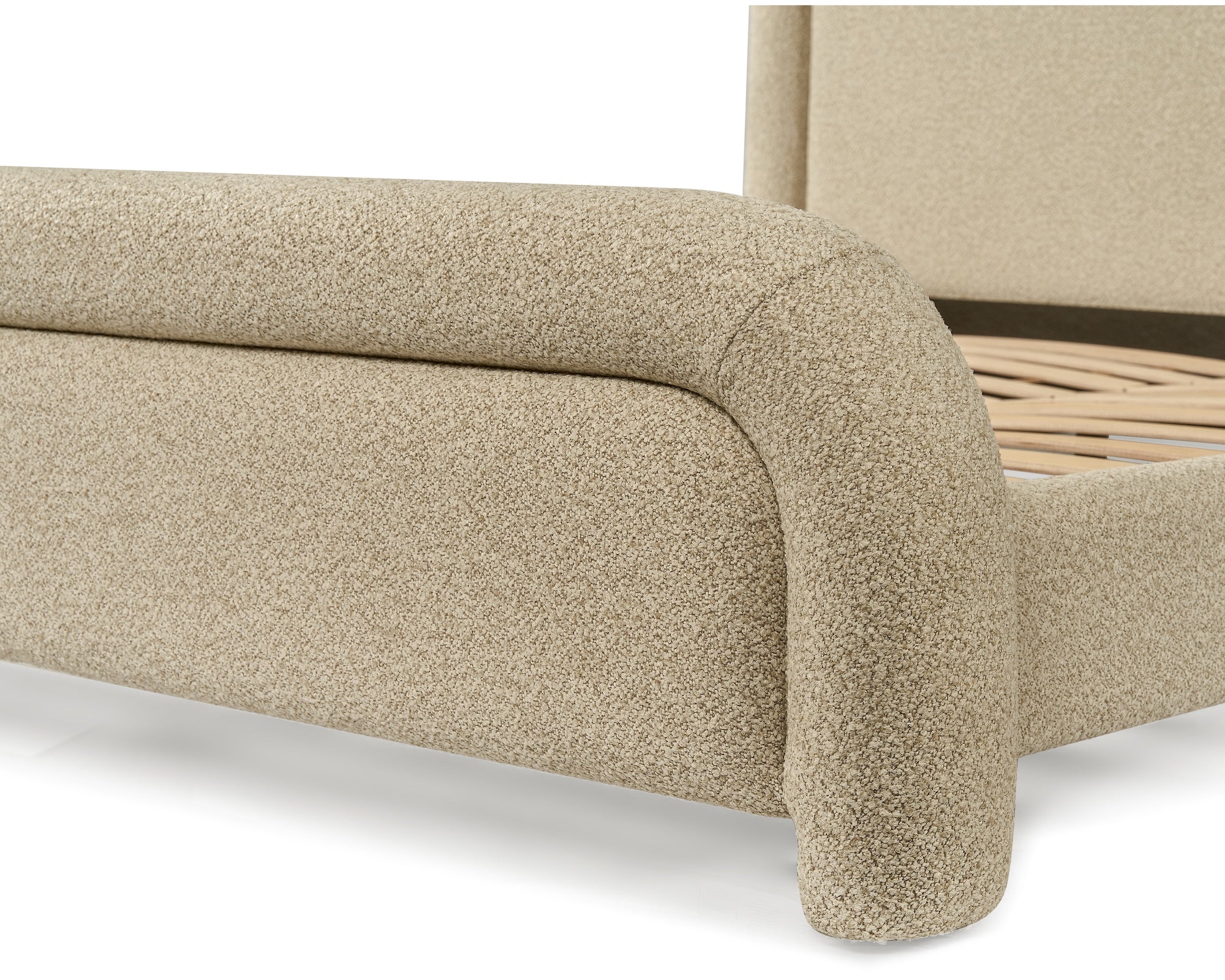 Bareta Capella Sand Chenille Bed King Size