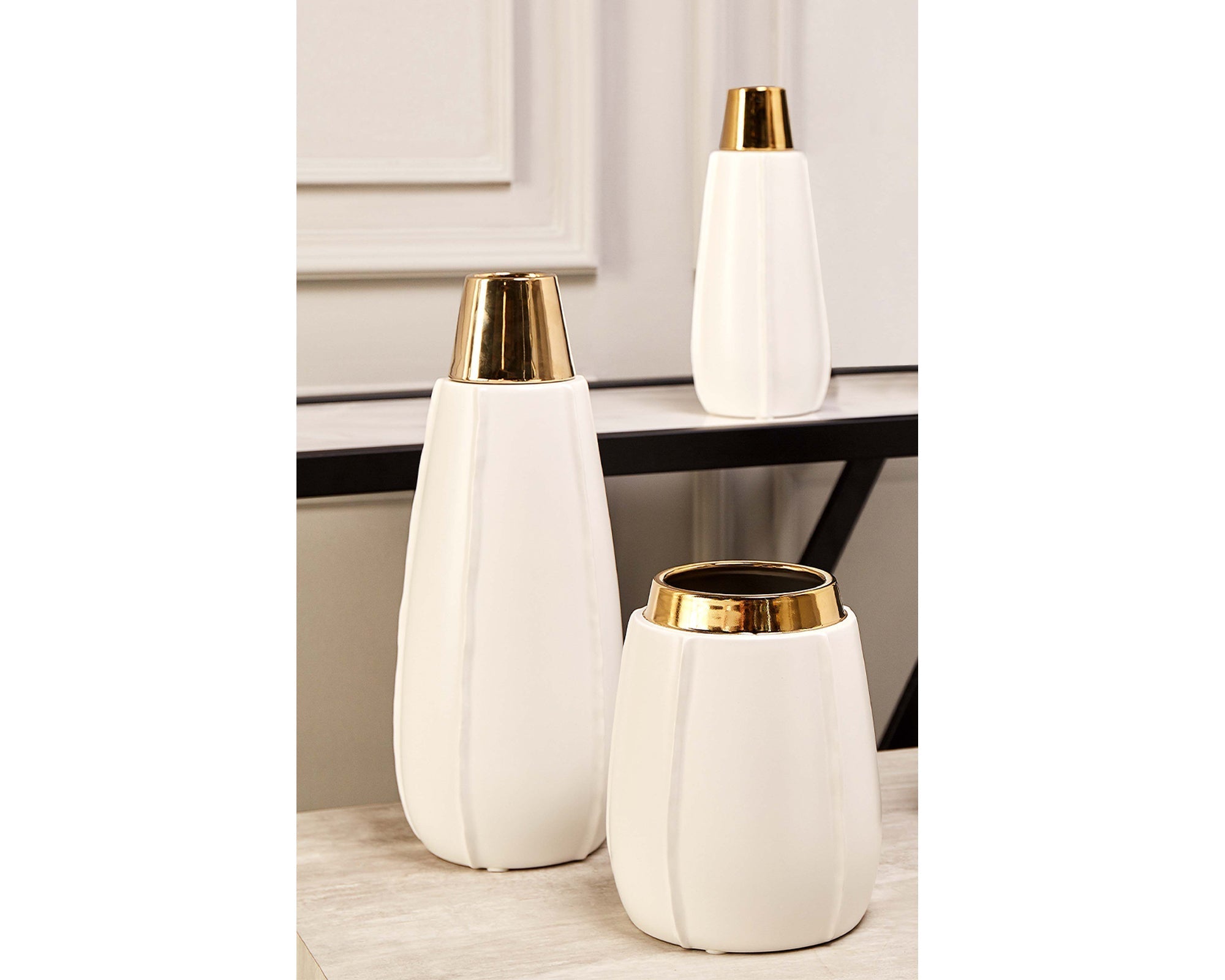 Vicar Vase - Large - White & Gold Ceramic