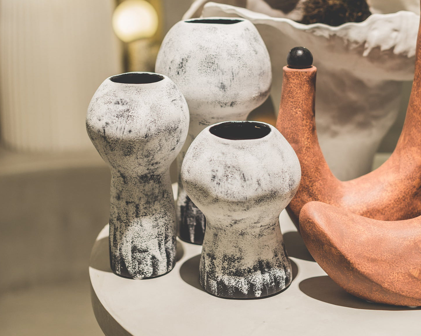 Lynton I Vase Small - Black & White Gradient