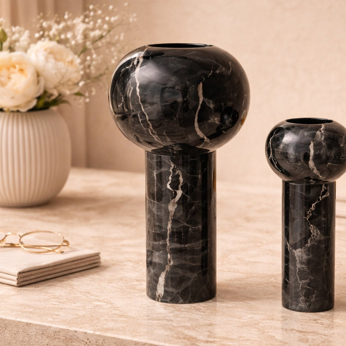 Isadora Black Marble Vase Large