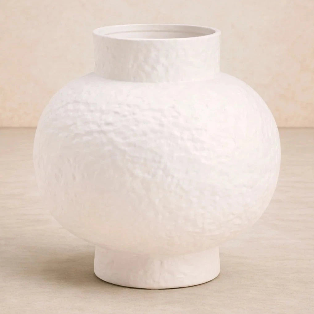 Erosia White Ceramic Vase