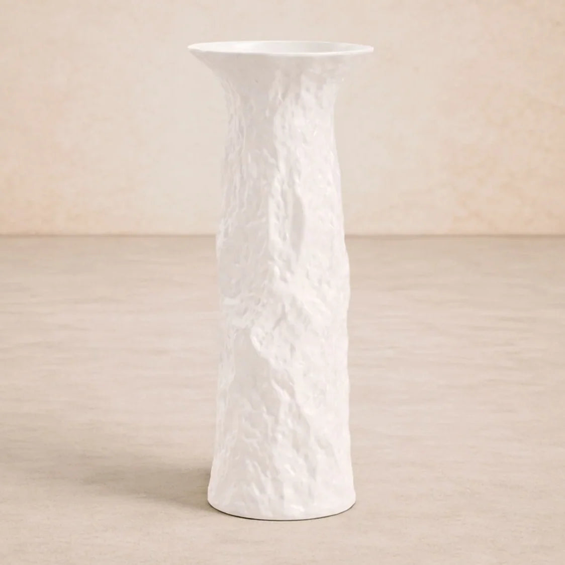 Valeno White Ceramic Vase