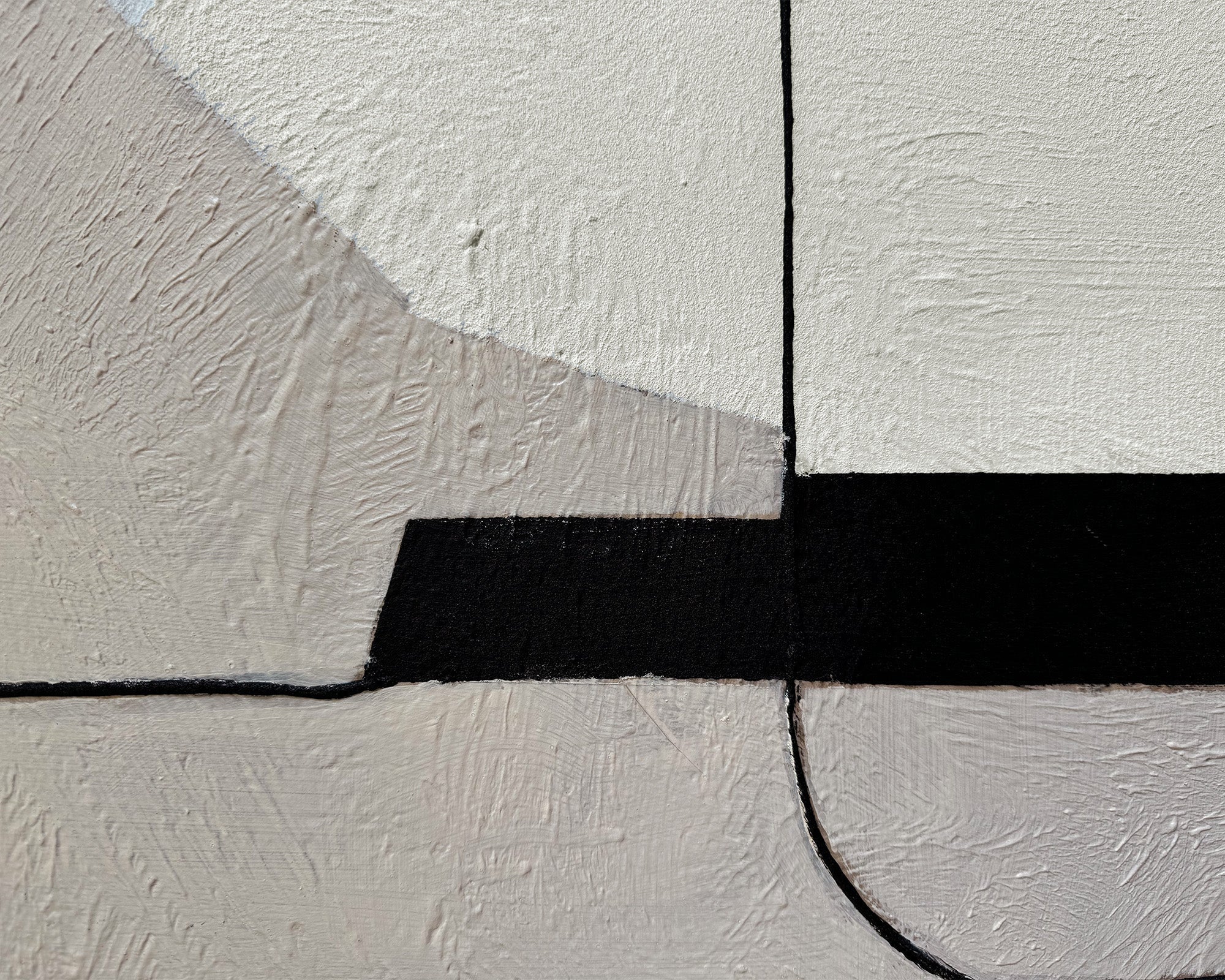 Urban Echo Oil Painting - Cream, Black & White