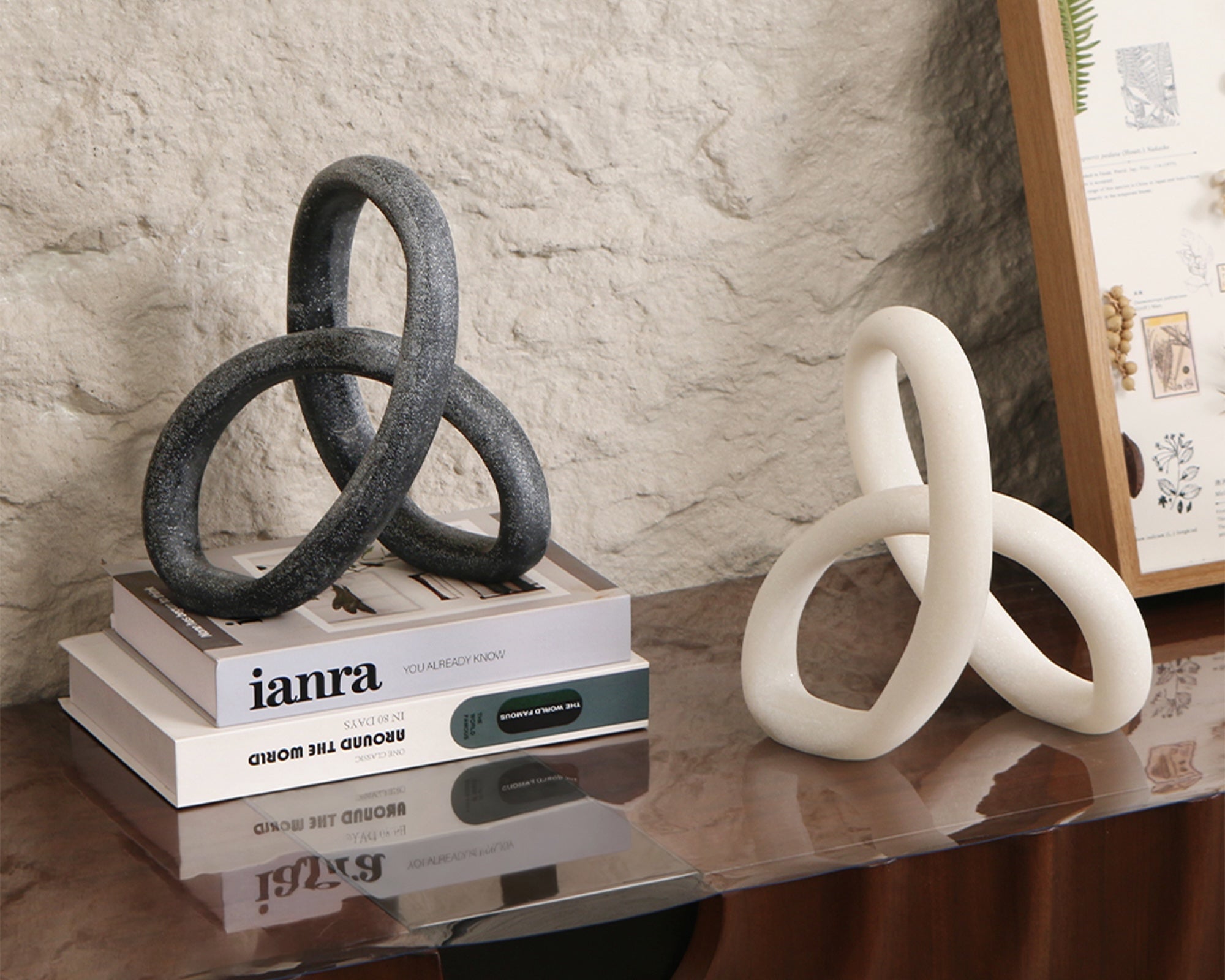 Loop Sculpture - White Marble Effect