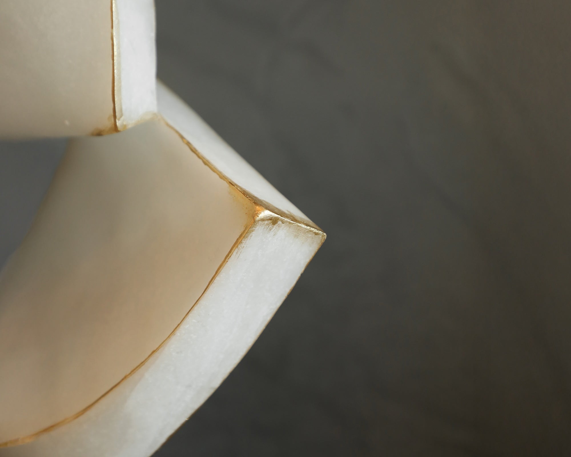 Basalto Sculpture - White & Black Marble