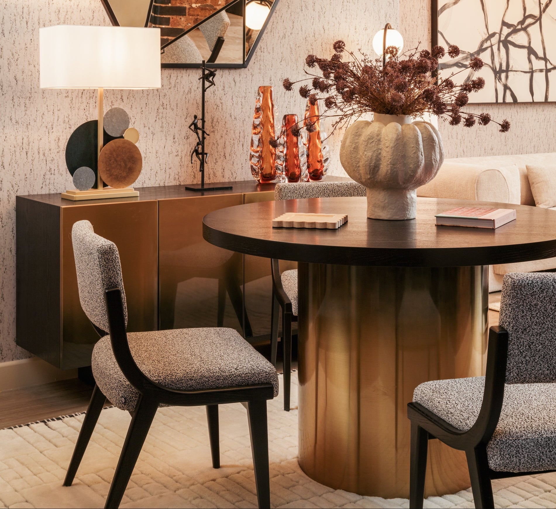 Dim Dining Table Small - Black & Gold Ombre