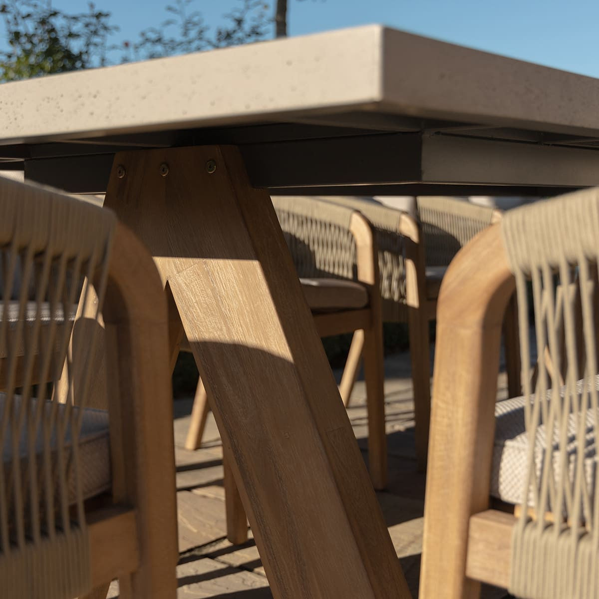 Martinique Acacia Wood Light Brown Rope Outdoor Dining Set | 8 Seater