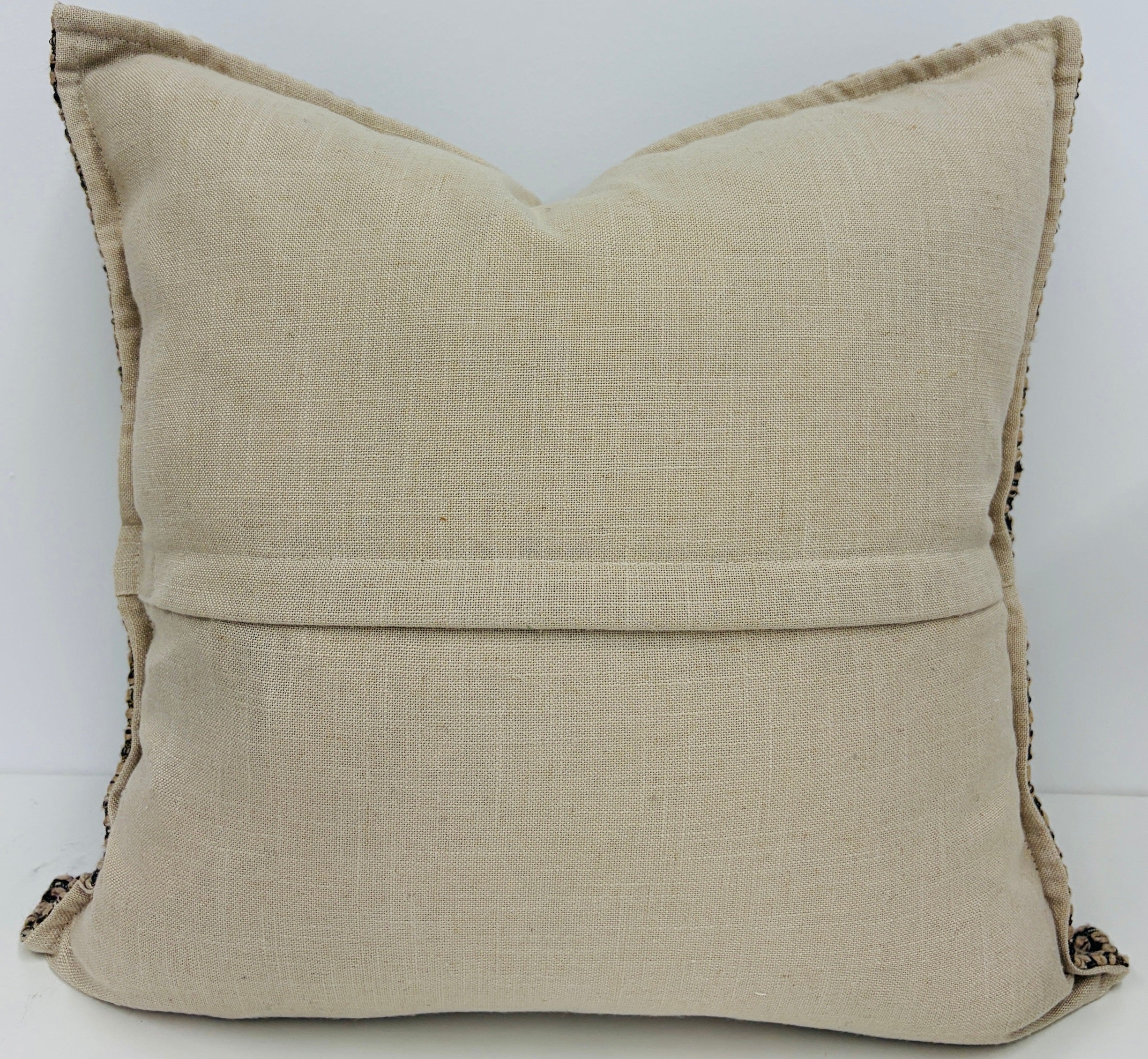 TAUPE STRIPE WOVEN 50 X 50