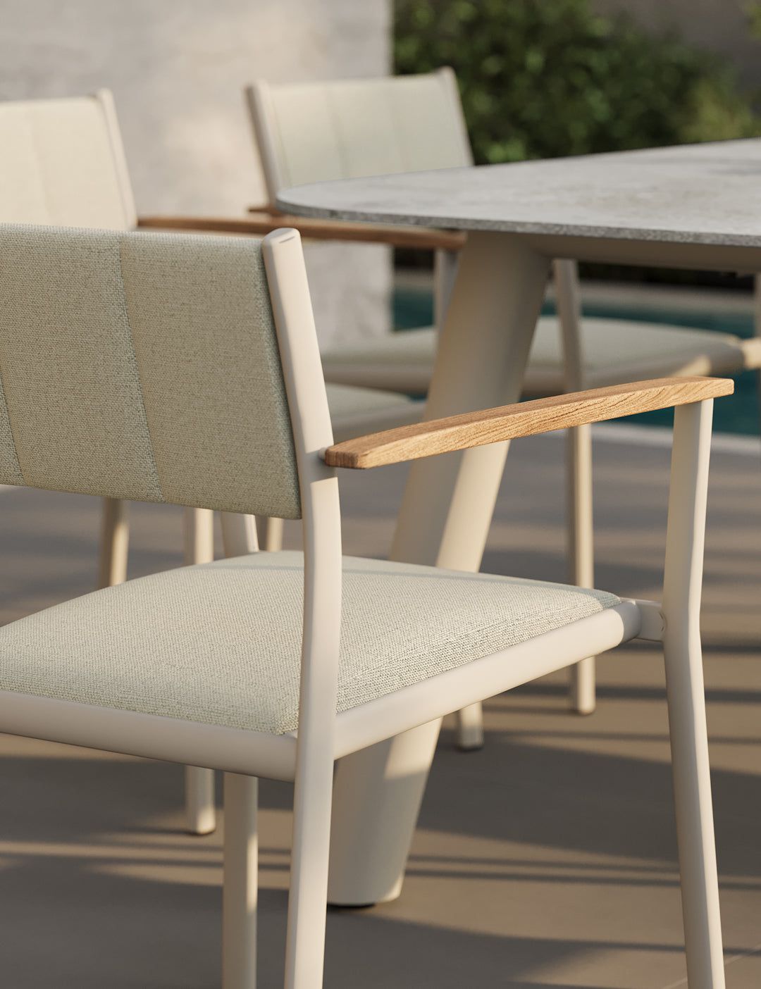 Zayla 6 Seater White Outdoor Dining Set