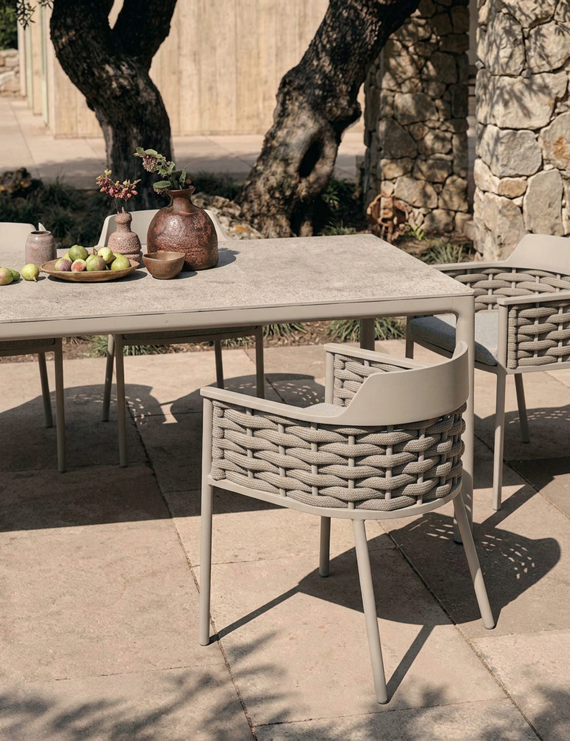Varesse 6 Seater Grey Outdoor Dining Set