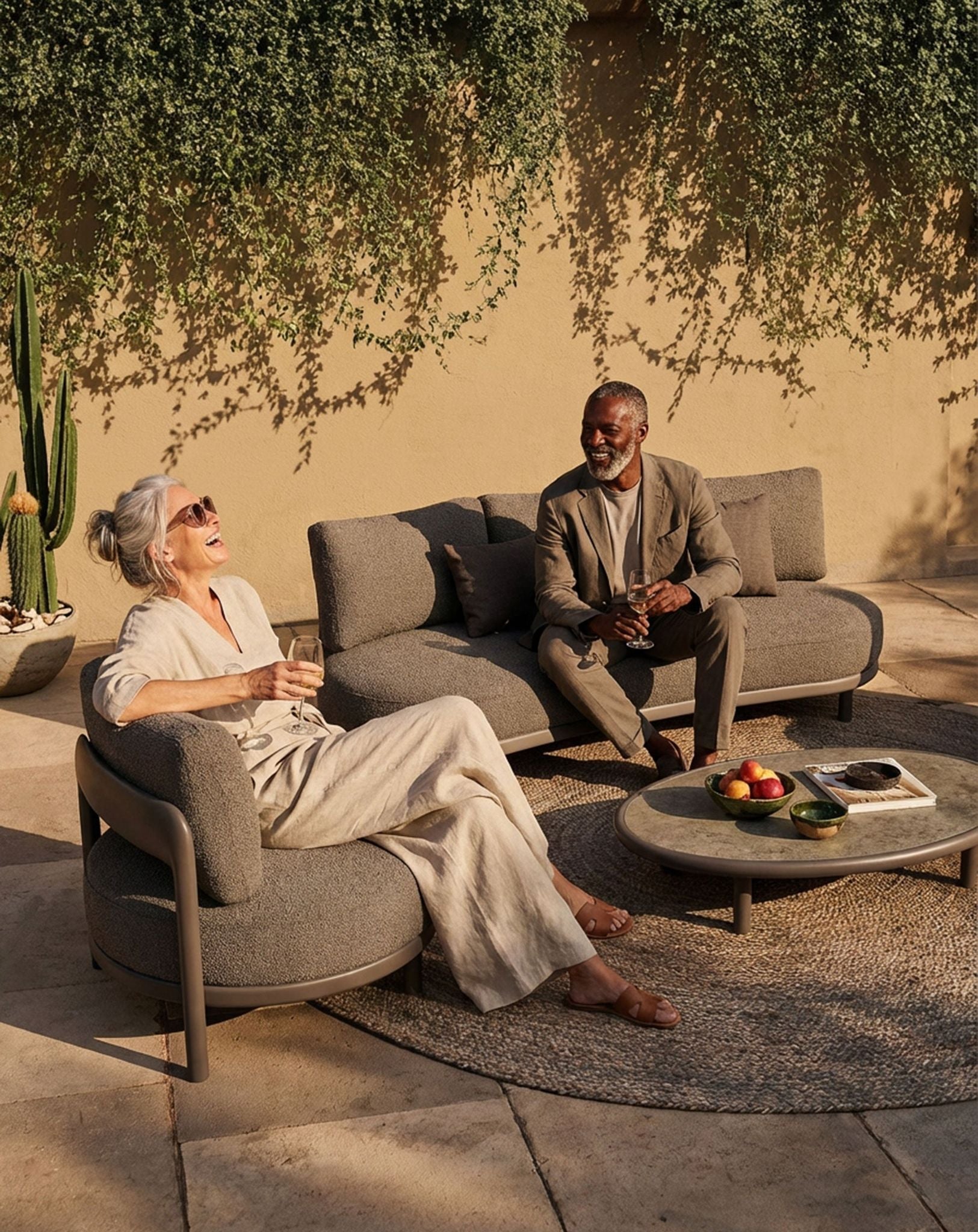 Belluno 5 Seater Grey Lounging Set with Coffee Table