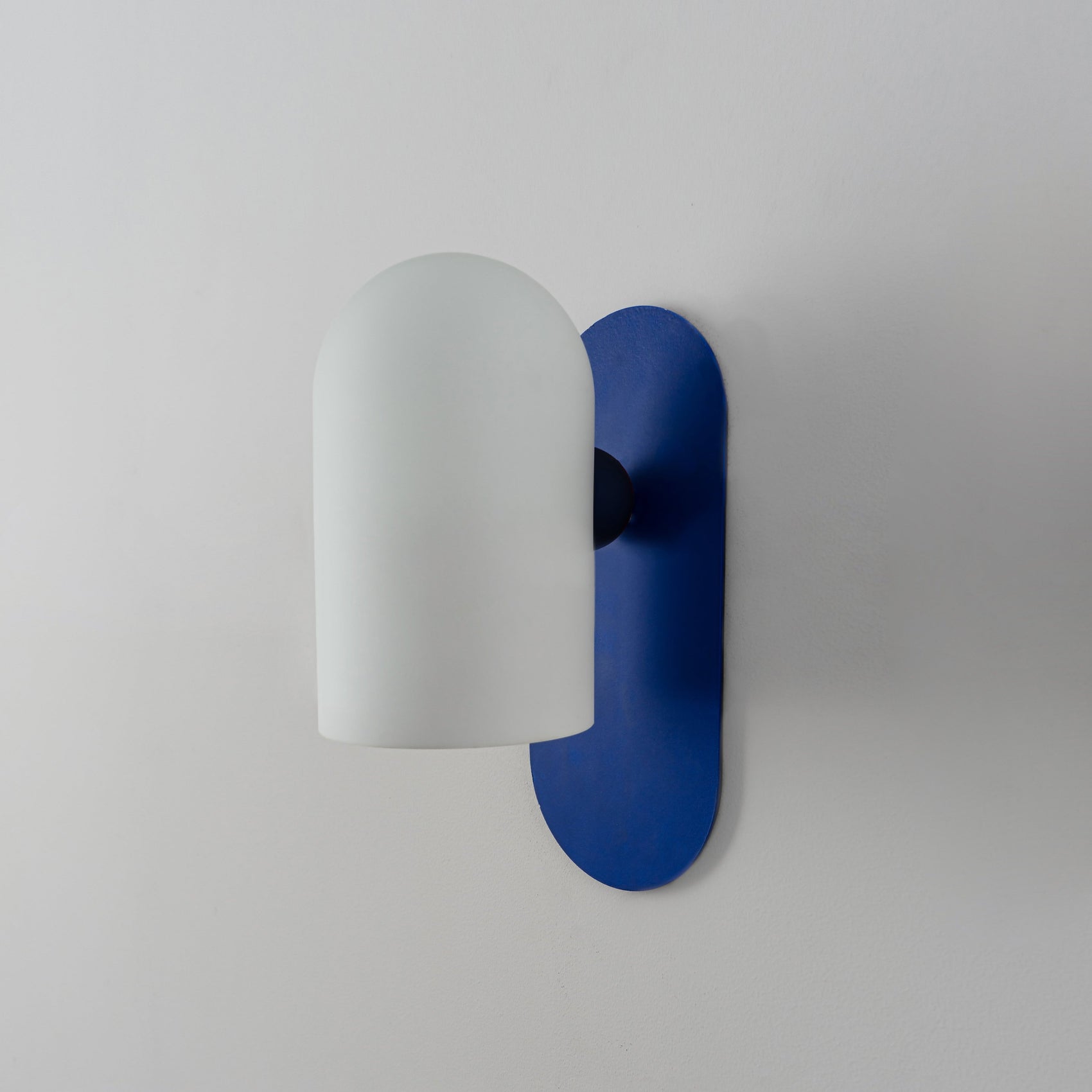 Schwung Odyssey Blue Santorini Wall Light | Small
