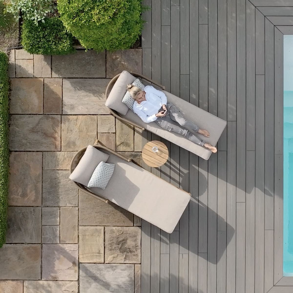 Maze Porto Sandstone Outdoor Double Sunlounger Set