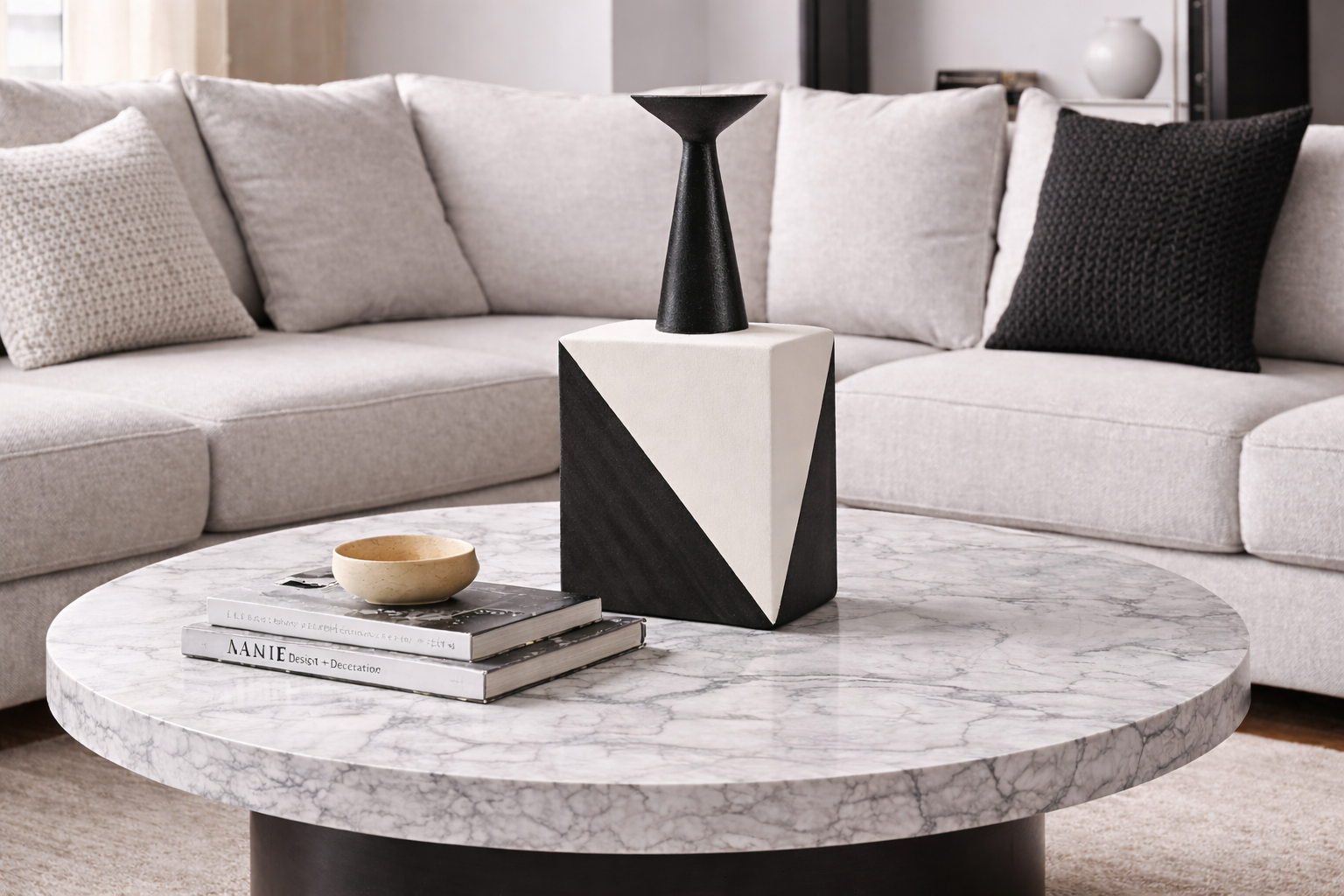 Pica Vase II - Black & White Glazed Ceramic