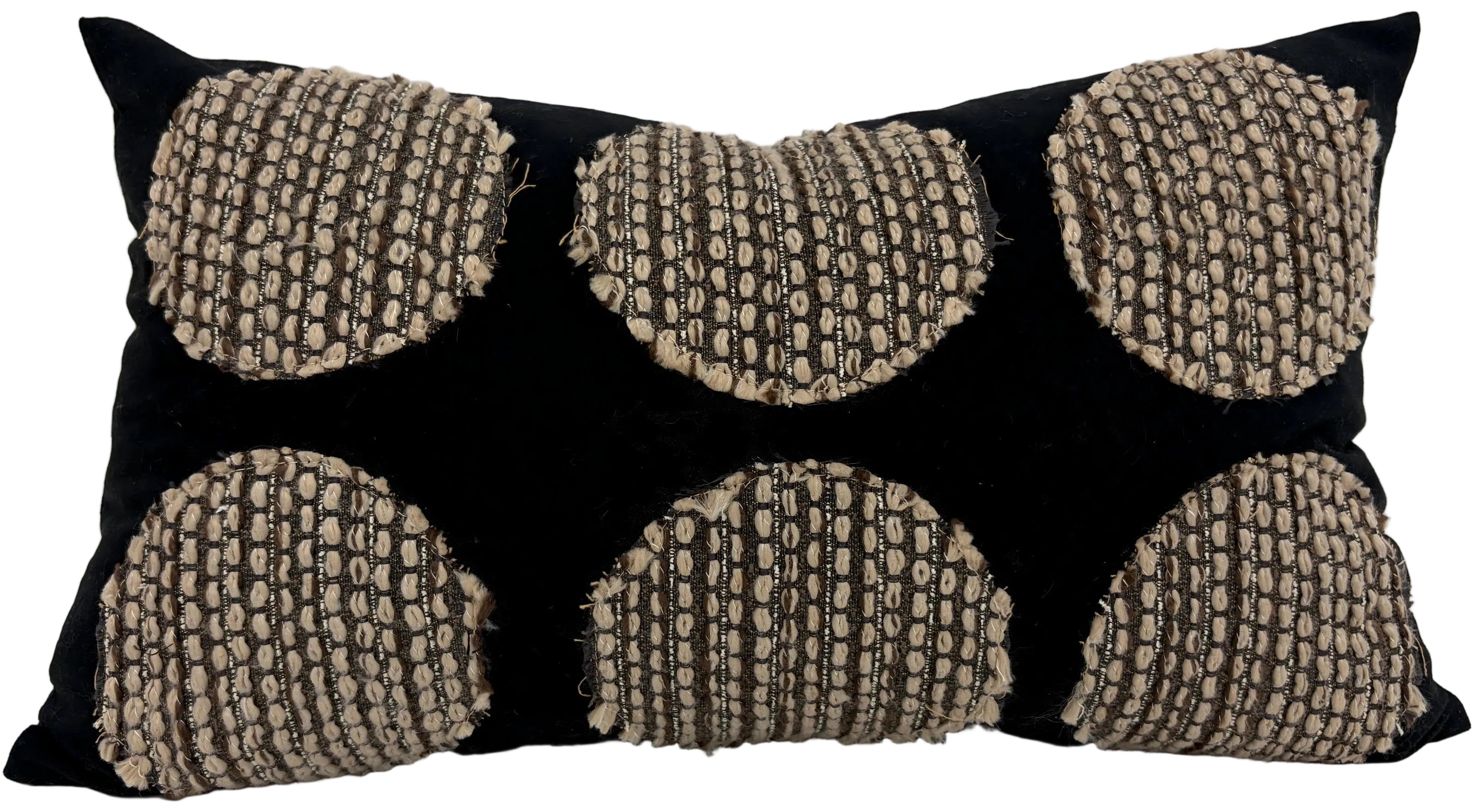 APPLIQUE TAUPE CIRCS OB BLACK 30 X 50