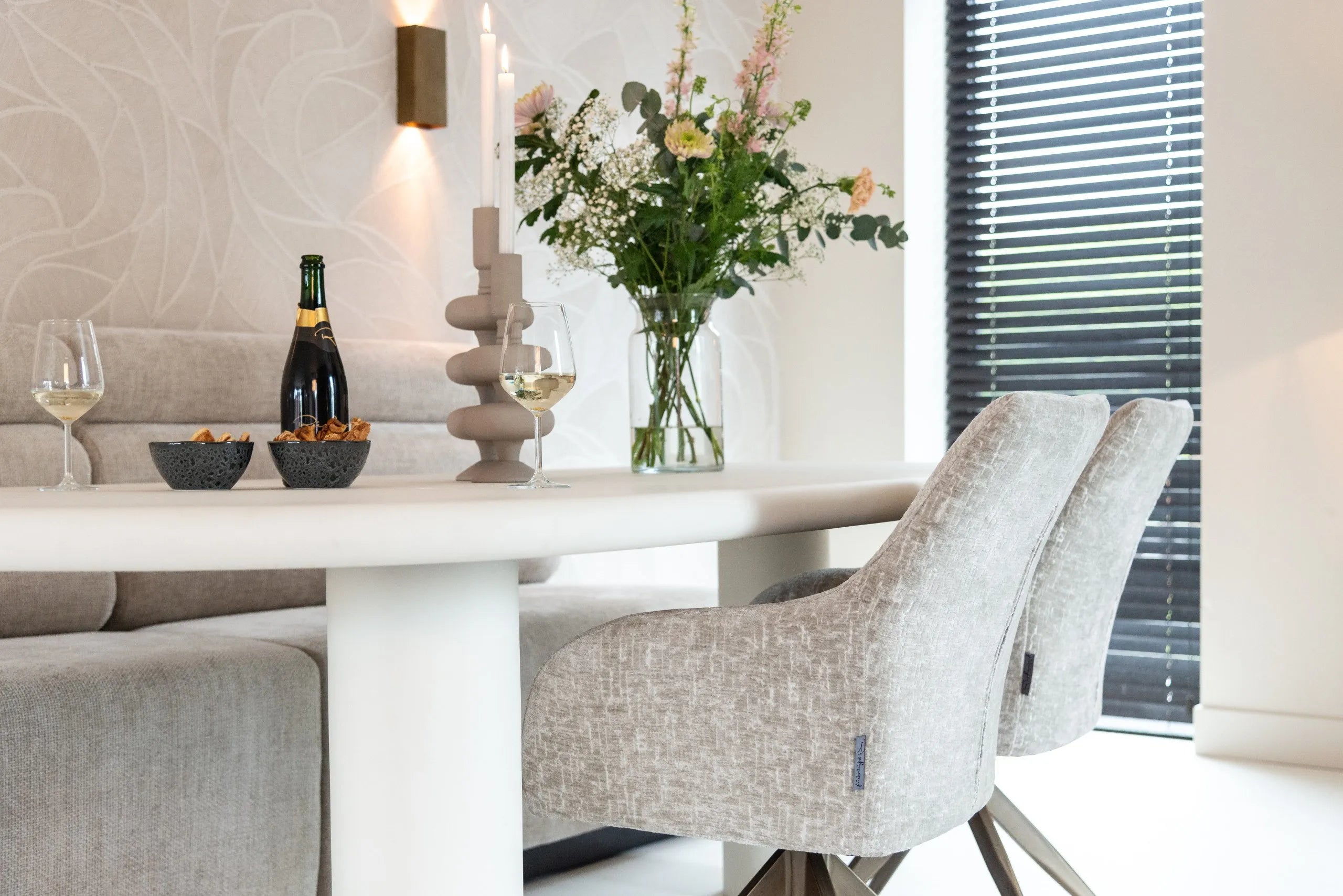Richmond Interiors Bloomstone Soft Chalk White Abstract Dining Table | 6 Seater