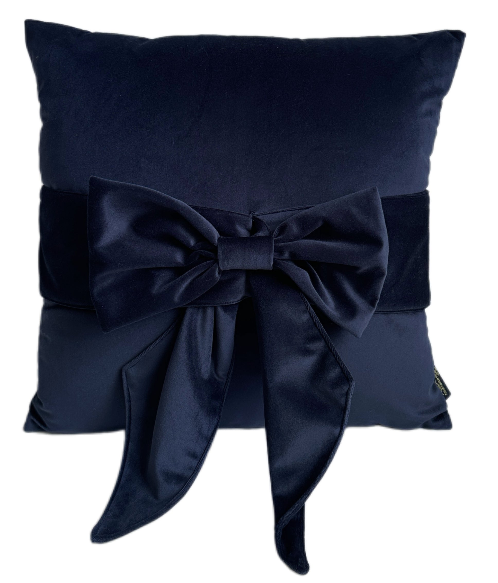 PAUL MONEYPENNY VELV CUSHION WITH BOW NAVY 45 X 45