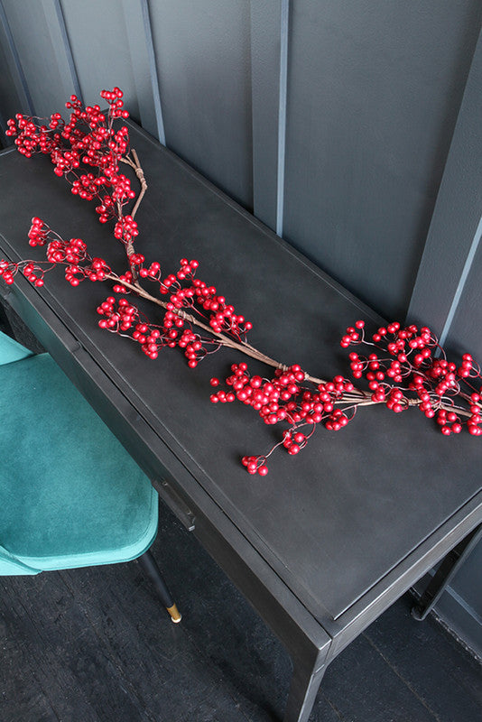 152cm Berry Garland