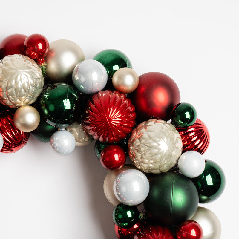 41cm Bauble Wreath Green-Red
