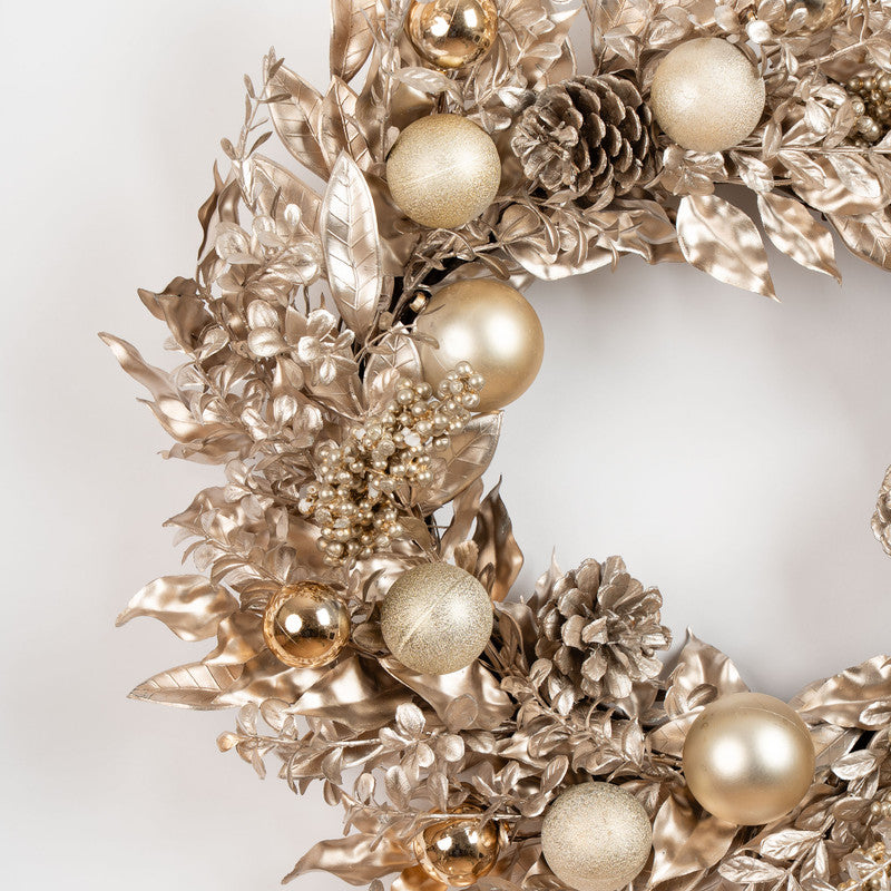 61cm Gold Foliage & Bauble Wreath